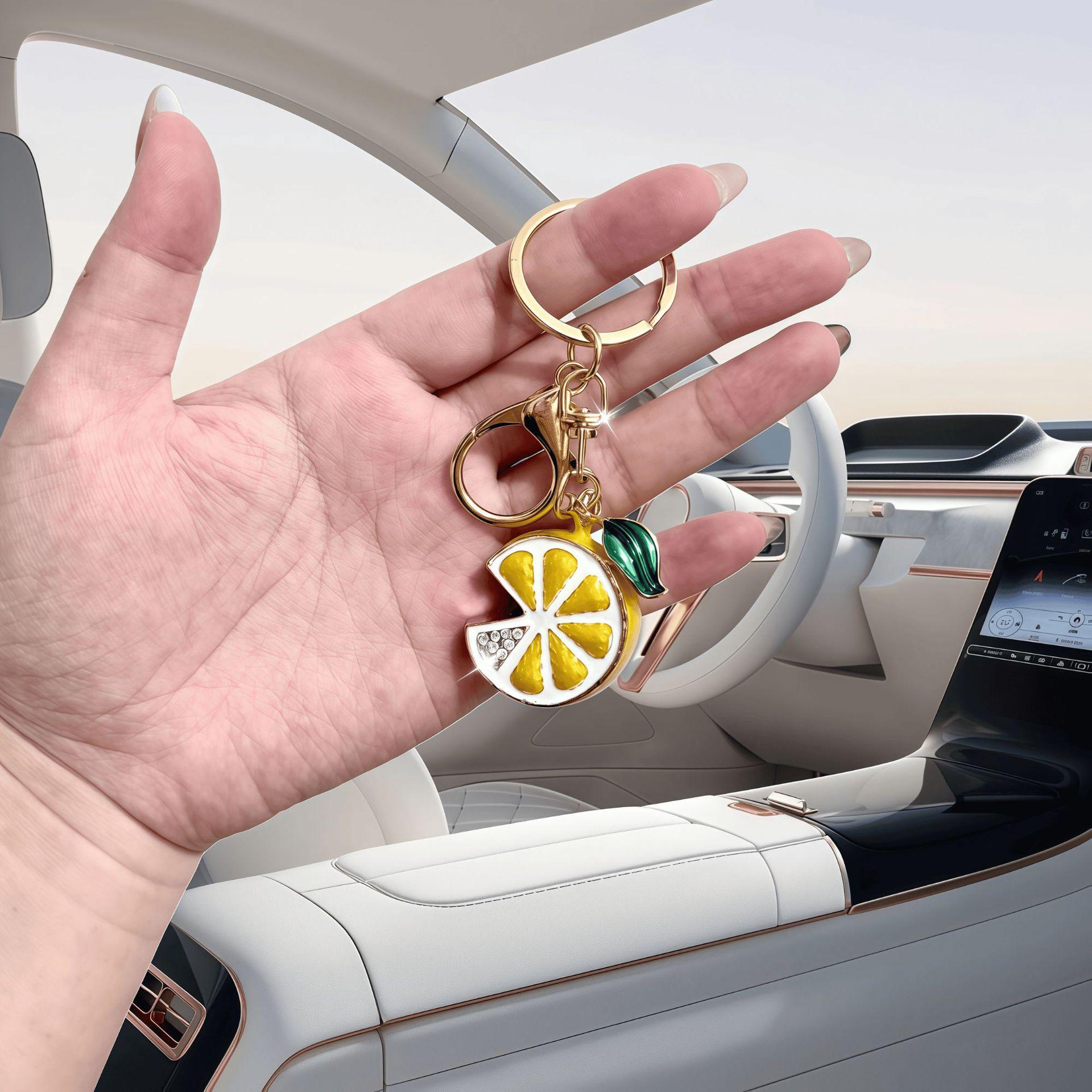 New Rhinestone fruit Keychain, 3D Fruit Bag Charm with Leaf Pendant, Cute Bling Green Apple Car Key Ring Accessory for Women,perfect daily use gift