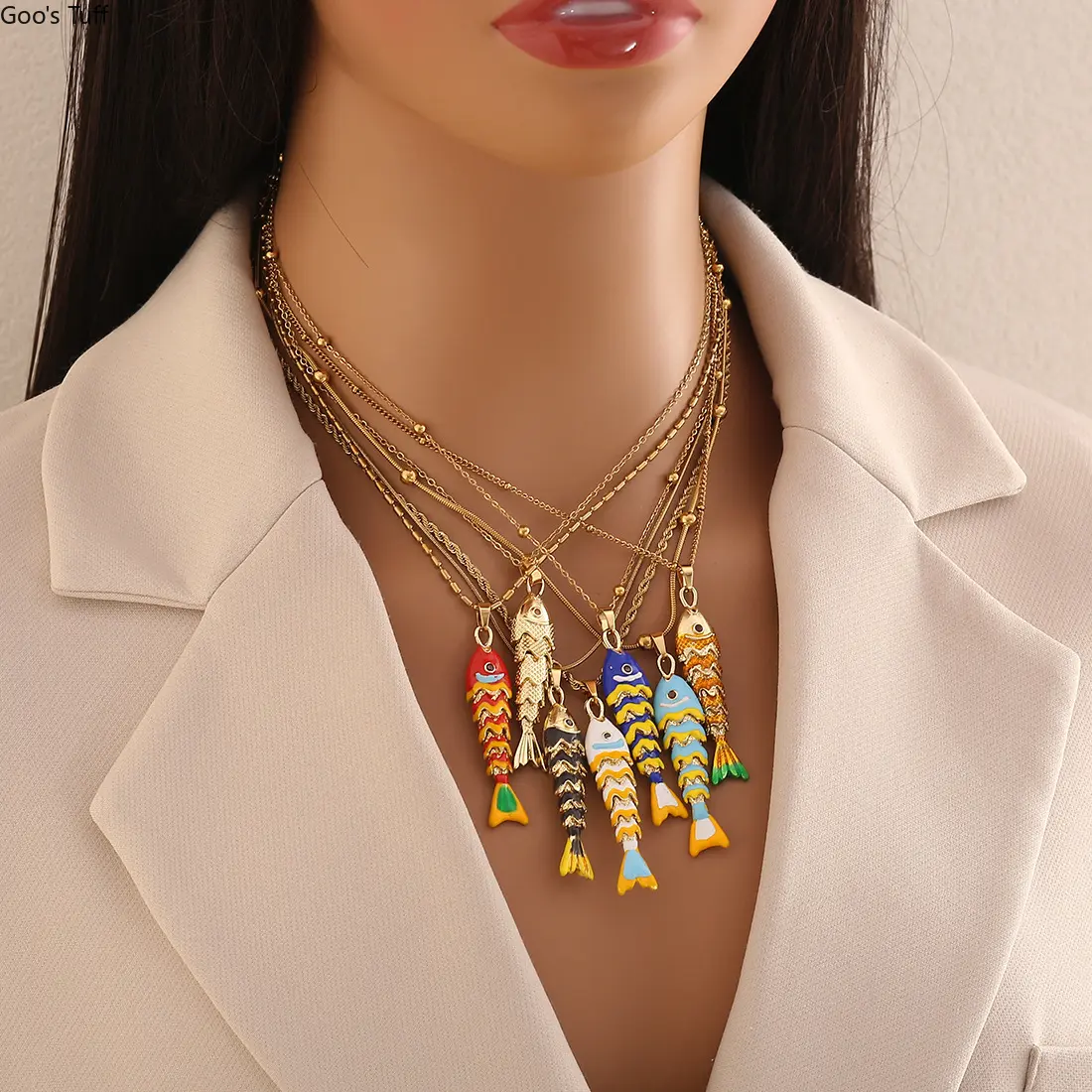 Women's Colorful Enamel Fish Charm Clavicle Necklace - Female, 3D Unique Swingable Design, Auspicious Enamel Chain, Dainty Casual Costume Jewelry Accessory