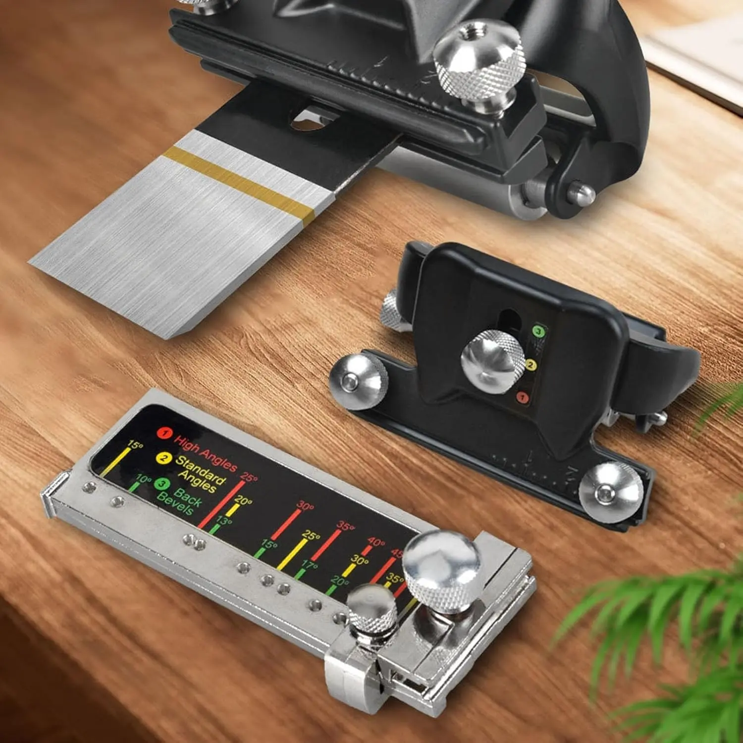 High Precision Knife Sharpener Guide, Universal Blade Holder, Fixed Angle Grinder, Anti-Slip Lock Design, Easy Operation, Compatible with Various Thickness Knives