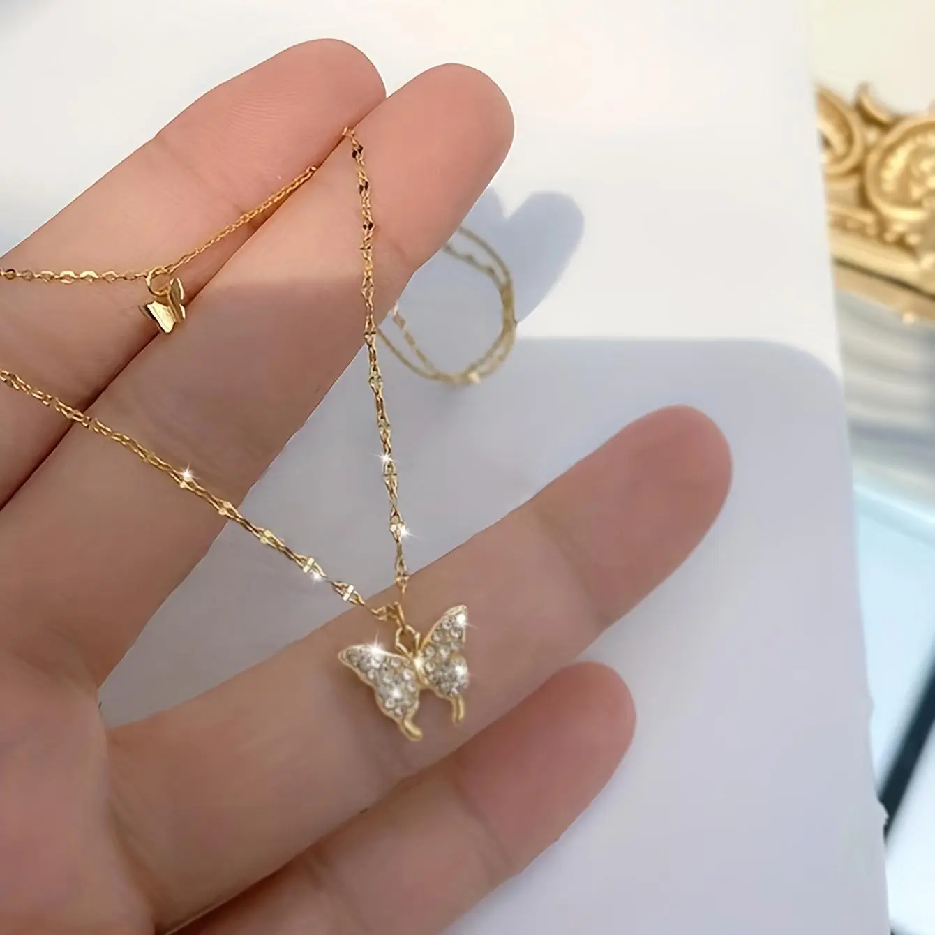 Double Layer Necklace for Women with an Exquisite Crystal Metal Butterfly Pendant, Elegant Dainty Chain for Everyday Use, Butterfly Shape, Elegant Look, Long Length, Unisex Wear, Butterfly Charm