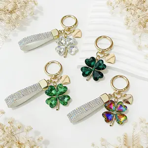 Four-Leaf Clover Keychain LOVE YOU, Sparkling Lanyard Lucky Clover Car and Bag Charm, Suitable for Graduation Season, Back-to-School, Valentine's Day, Mother's Day, and Birthday Gifts