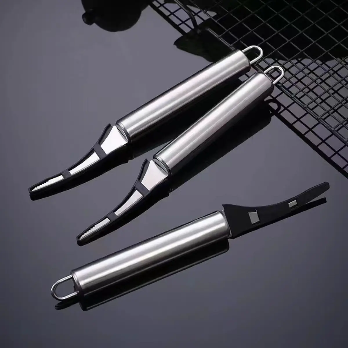 Stainless steel shrimp line knife, kitchen double-headed shrimp knife for back opening, gut removal, fish belly peeling tool, specialized shrimp line remover