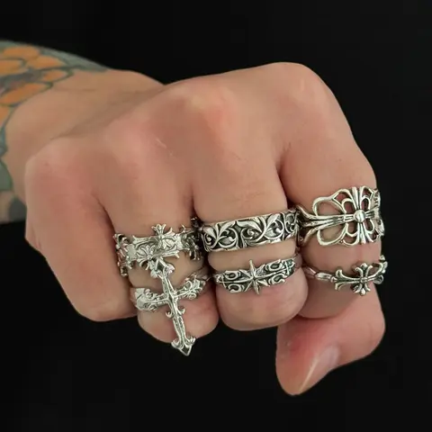 6-Piece Punk Style Cross Stunning Ring Set, Fashionable Streetwear Jewelry, Dark Aesthetic Statement Rings, Perfect for Daily Wear and Holiday Decorations, Trendy Accessories