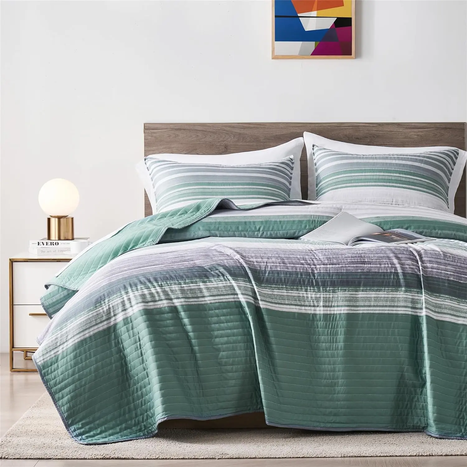 Striped Twin Bedding Set, Soft Bedspread, Green, 2 Piece| Lightweight Yet Warm, Classic Striped Print,, Sturdy Quilted Thin Comforter, Versatile All Season Bedding