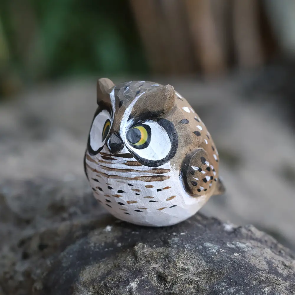 Hand Carved Wooden Owl Figurine Owl Statue Tabletop Ornament Rustic Home Decor Unique Gift for Nature Lovers Birthday Christmas Holiday Present Collectible Figure