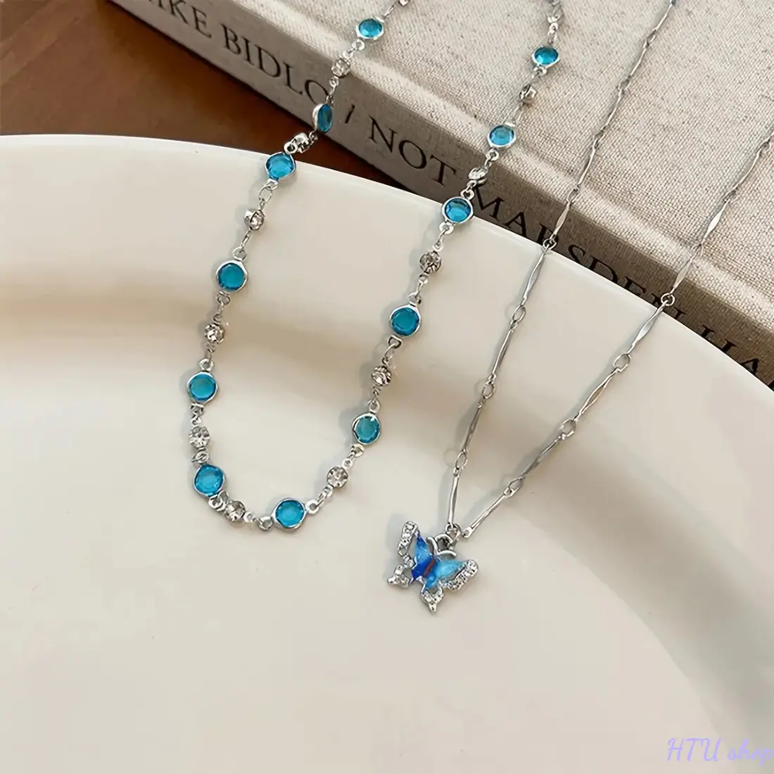 2-Piece Butterfly Necklace Set for Women, Elegant Alloy Double-Layer Design with Exquisite Sparkling Blue Rhinestones for Daily Wear, Artificial Rhinestone, Exquisite Luxury Blue Artificial Rhinestones