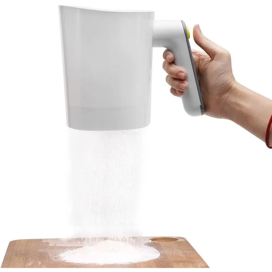 Electric Flour Sifter, Handheld Battery Operated, 4 Cup/1L Capacity, Fine Stainless Steel Mesh, Lightweight Ergonomic Grip, Easy To Clean, For Flour Sugar Baking