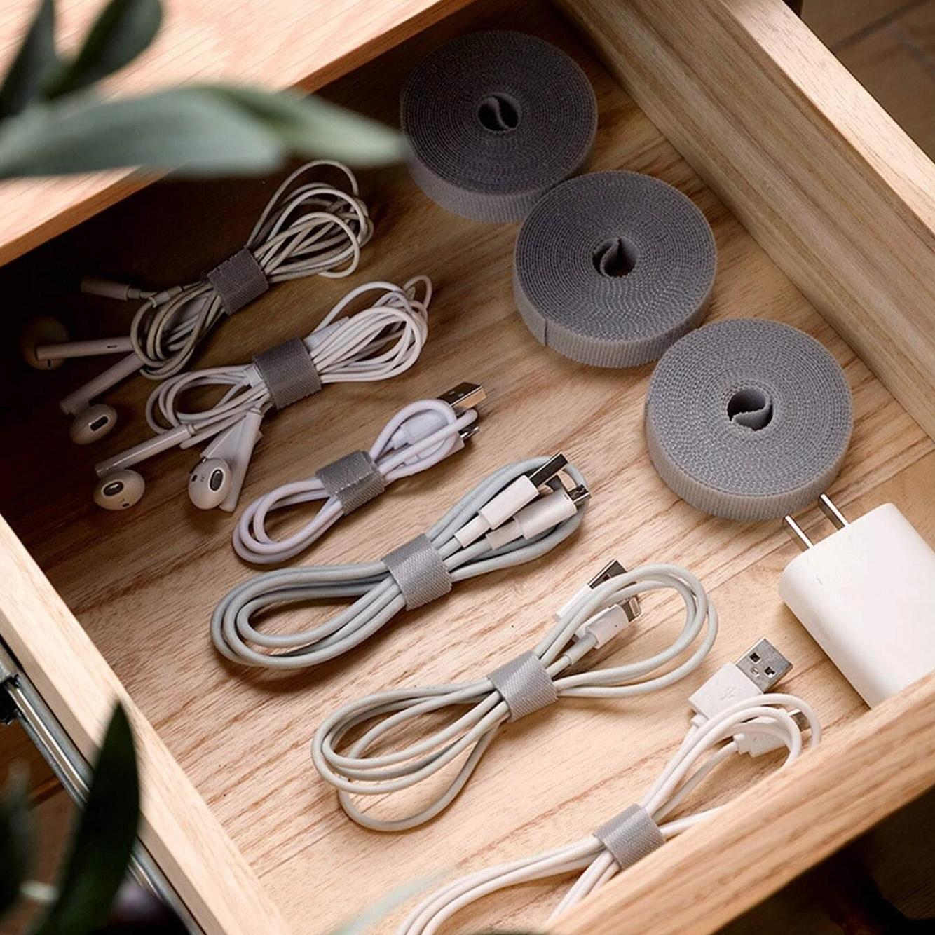 Cable Management Velcro Tape, Multifunctional Cable Tie, 1 Piece Multifunctional Adjustable Data Cable Organizer, Desk Organizers & Accessories, Desk Accessory, Office Accessories, Desktop Organization, Office Gadgets, Desk Supplies Set Cable Management Velcro Tape, Multifunctional Cable Tie, 1 Piece Multifunctional Adjustable Data Cable Organizer, Desk Organizers & Accessories, Desk Accessory, Office Accessories, Desktop Organization, Office Gadgets, Desk Supplies Set