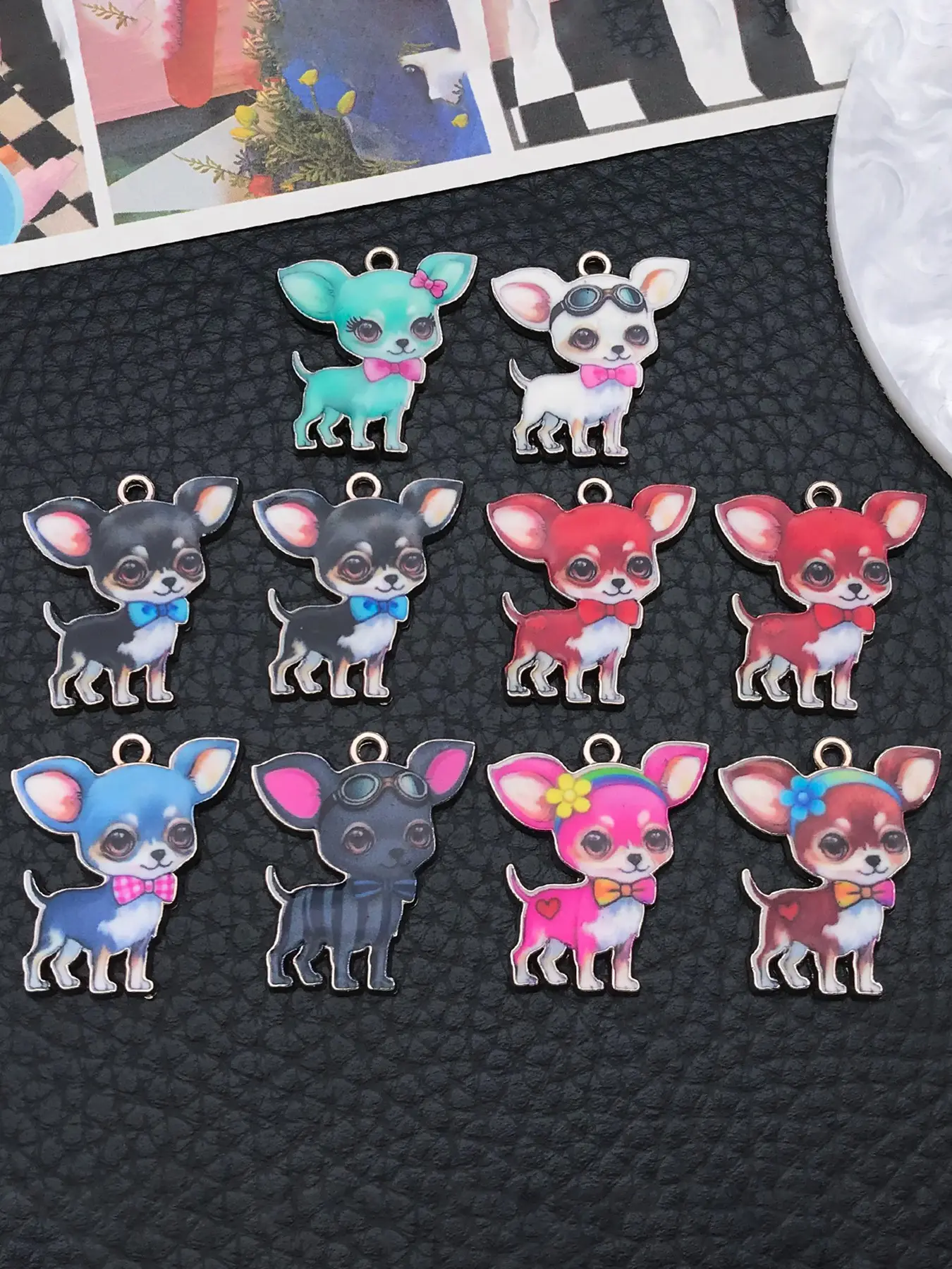 10pcs Cute Chihuahua Dog Enamel Charms Multicolor Puppy Pendants Pendants for DIY Jewelry Making Keychain Bracelet Necklace Crafts Accessories