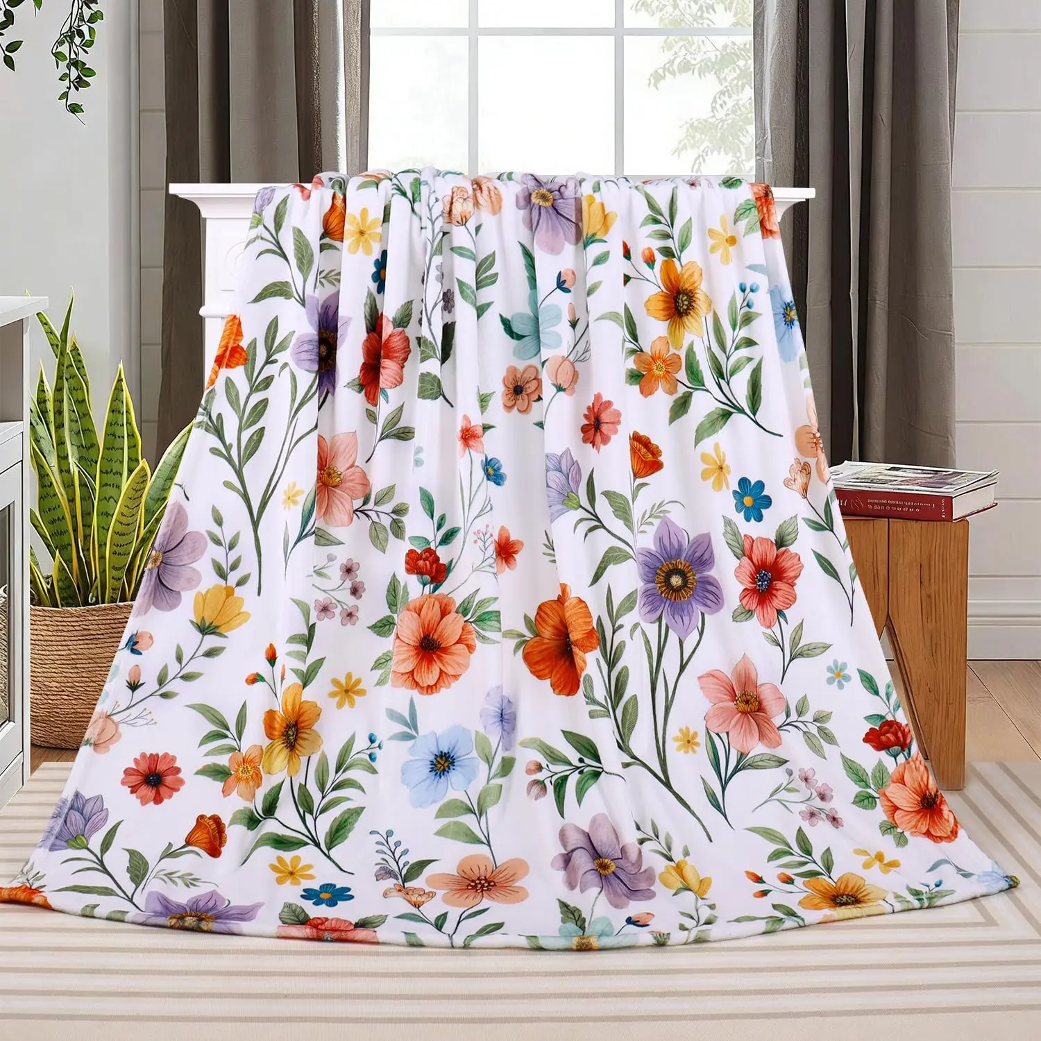 Flower Floral Throw Blanket Bouquet Botanical Blankets Lightweight Soft Flannel Fleece Blanket Wildflower Printed Cozy Plush Fluffy Throw Blankets for Bed Chair Couch 50" X 60"