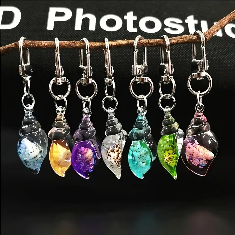 [Ocean Style Keychain] 7pcs Luminous Transparent Seashell Resin Pendant, Ocean Style Charm, Pendant Keychain Phone Charm, Key Chain For Car Keys