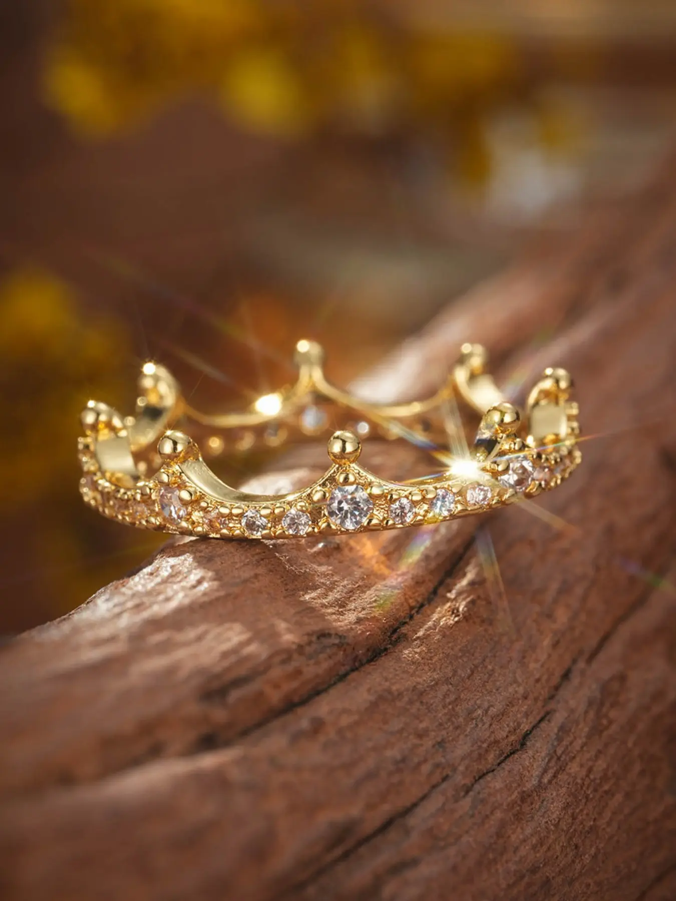 18k Plated Crown Ring, Elegant Women's Birthday Gift, Perfect for Girls' Daily Wear, Stylish Decorative Jewelry Piece, Suitable For  Vacation, Casual Gathering, Party, Jewelry Gifts