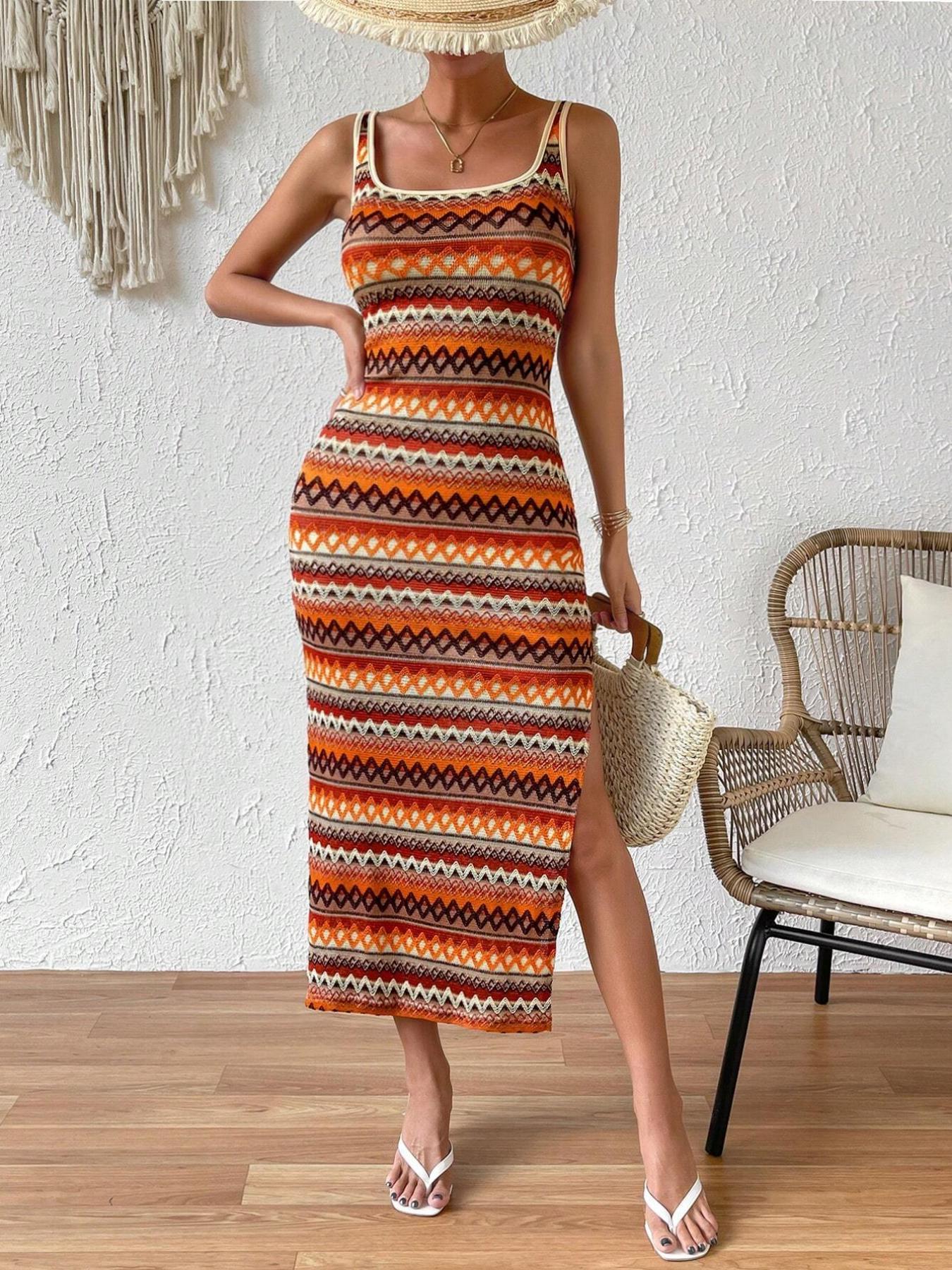 Women's Chevron Print Backless Split Hem Tank Dress, Boho Sleeveless Scoop Neck Long Dress for Beach Holiday Vacation, Summer Outfits 2024, Bohemian Print Dresses, Ladies Summer Clothes