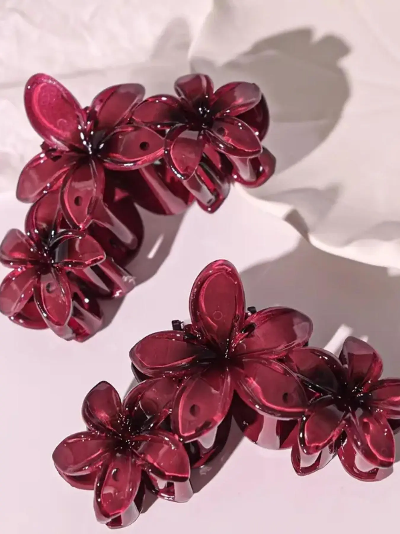 Elegant Burgundy Floral Claw Clips for Women, 2pcs Daisy Flower Hair Clips, Strong Hold Ponytail & Bun Accessories, Party & Daily Wear, Fashion Hair Accessories