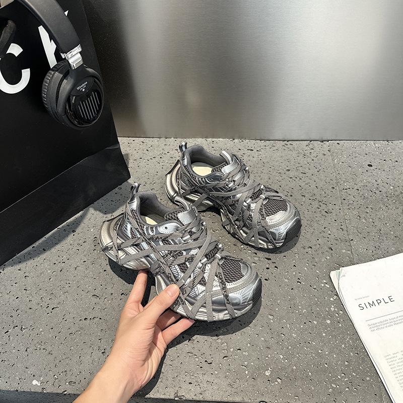 2026 lace-up dad shoes, distressed lace-up shoes, Spider-Man metallic casual shoes, sneakers, fashionable unisex shoes