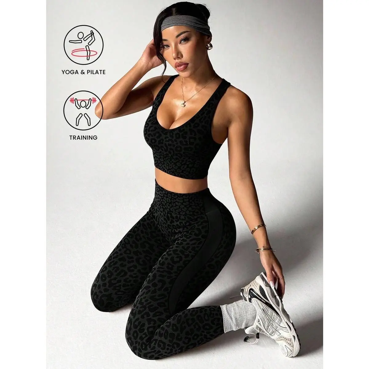 1 Set Women Leopard Print Twist V-Neck Tank Top And Leggings Yoga Workout Running Suit Bra Two Piece Training Outfit 2 Pc Petite,Seamless,Sports,Backless,Halter,Crop,Scrunch,Butt,stylish,activewear,,daily,,Insulated,Hunting,Camo,mfvim,woman,,athletic,