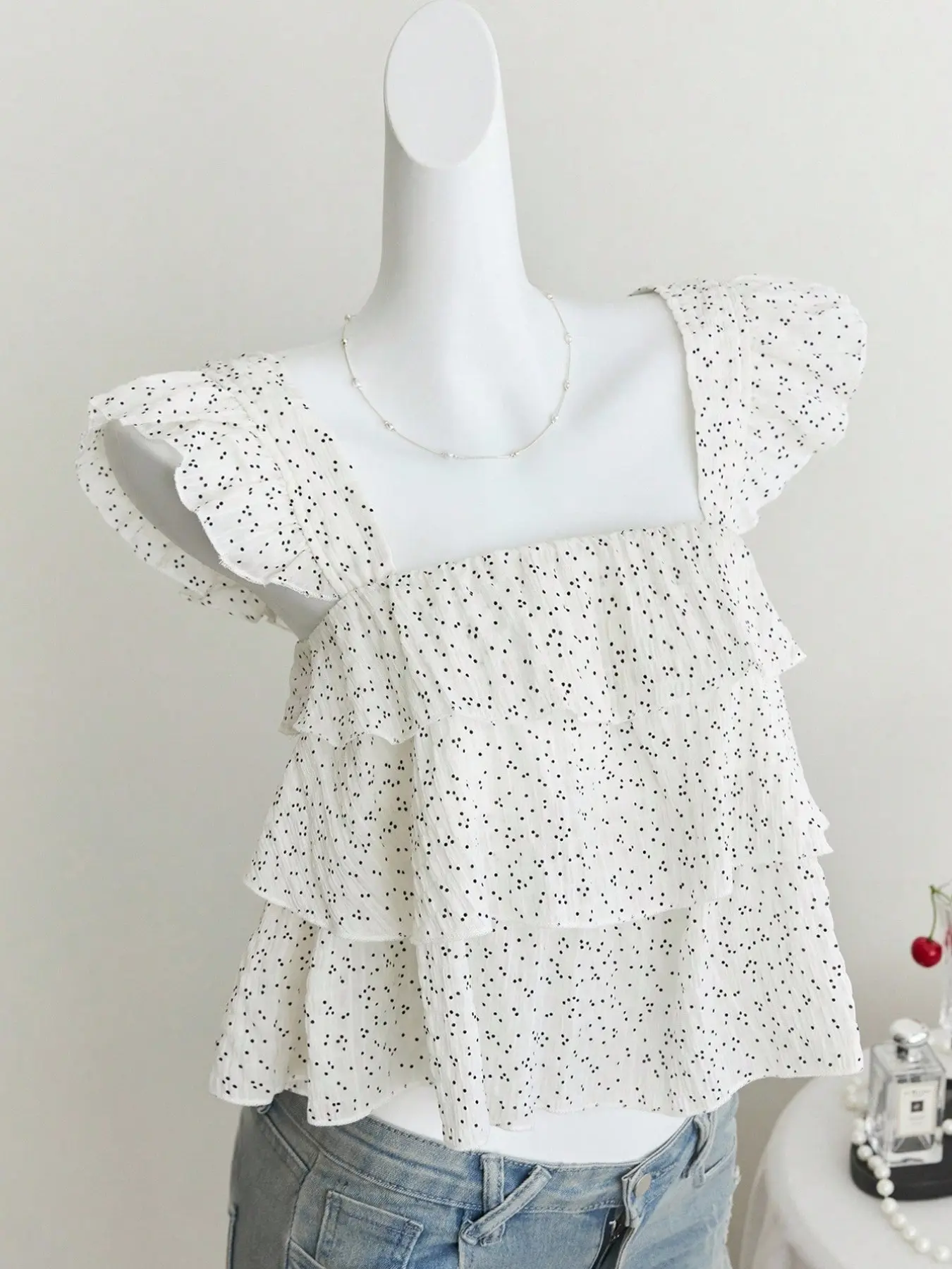 Women's Pleated Plaid Shirt, Blouses, Polka Dots, Loose Fit, Ruffled Sleeve Design, Stylish Casual Top, Perfect for Everyday Wear
