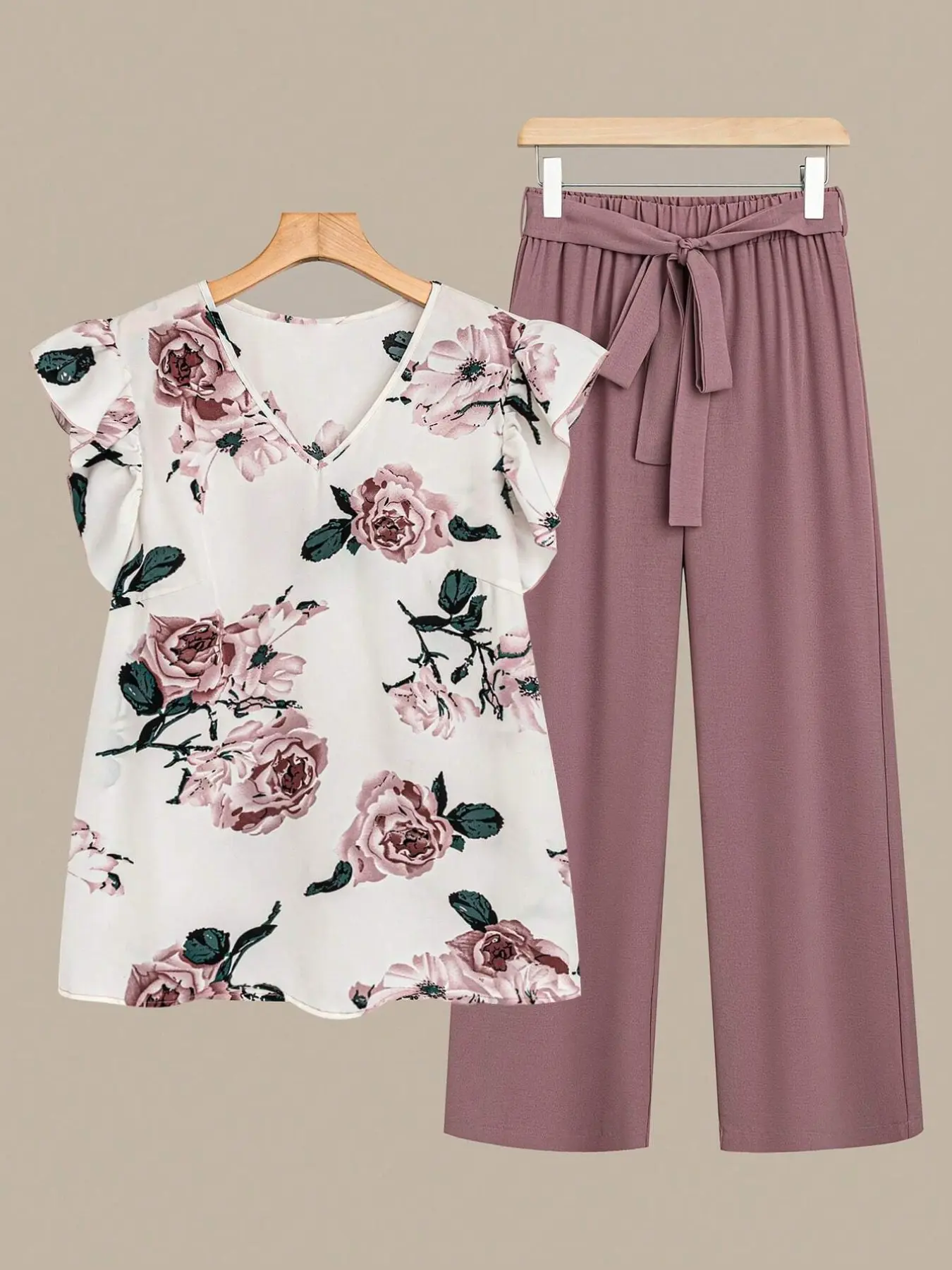 Women's vintage floral print two-piece set, V-neck flutter sleeve loose top & waist tie wide-leg pants | Lightweight, breathable, draping and elegance, spring and summer loungewear and travel casual suit