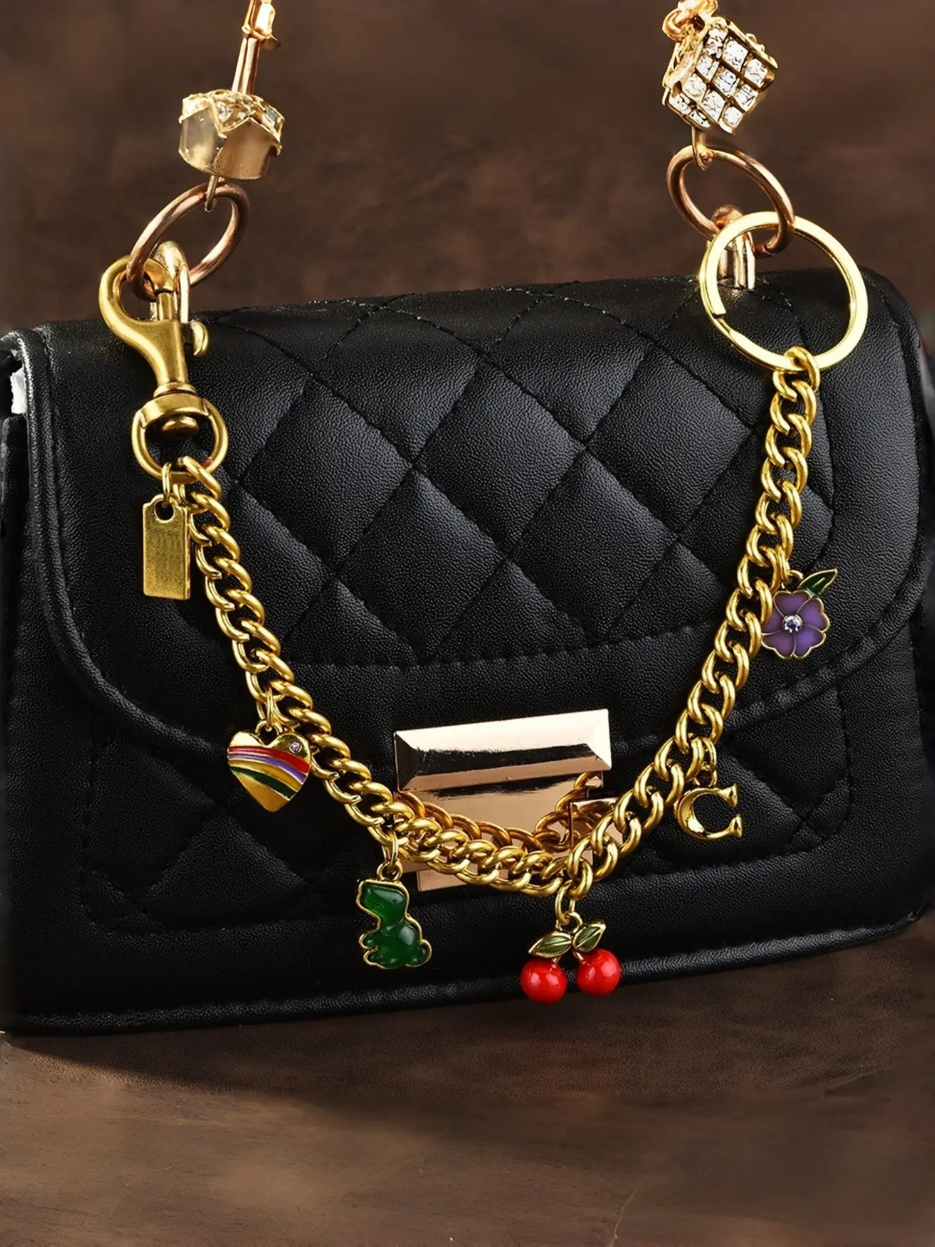1PC Vintage Multi-Element Bag Charm Chain, Cherry, Bear, Rainbow Heart, Flower, C Letter Pendant, Keychain, Fashion Accessory, Cute Purse Charms, Bag Charms for Handbags for All Seasons