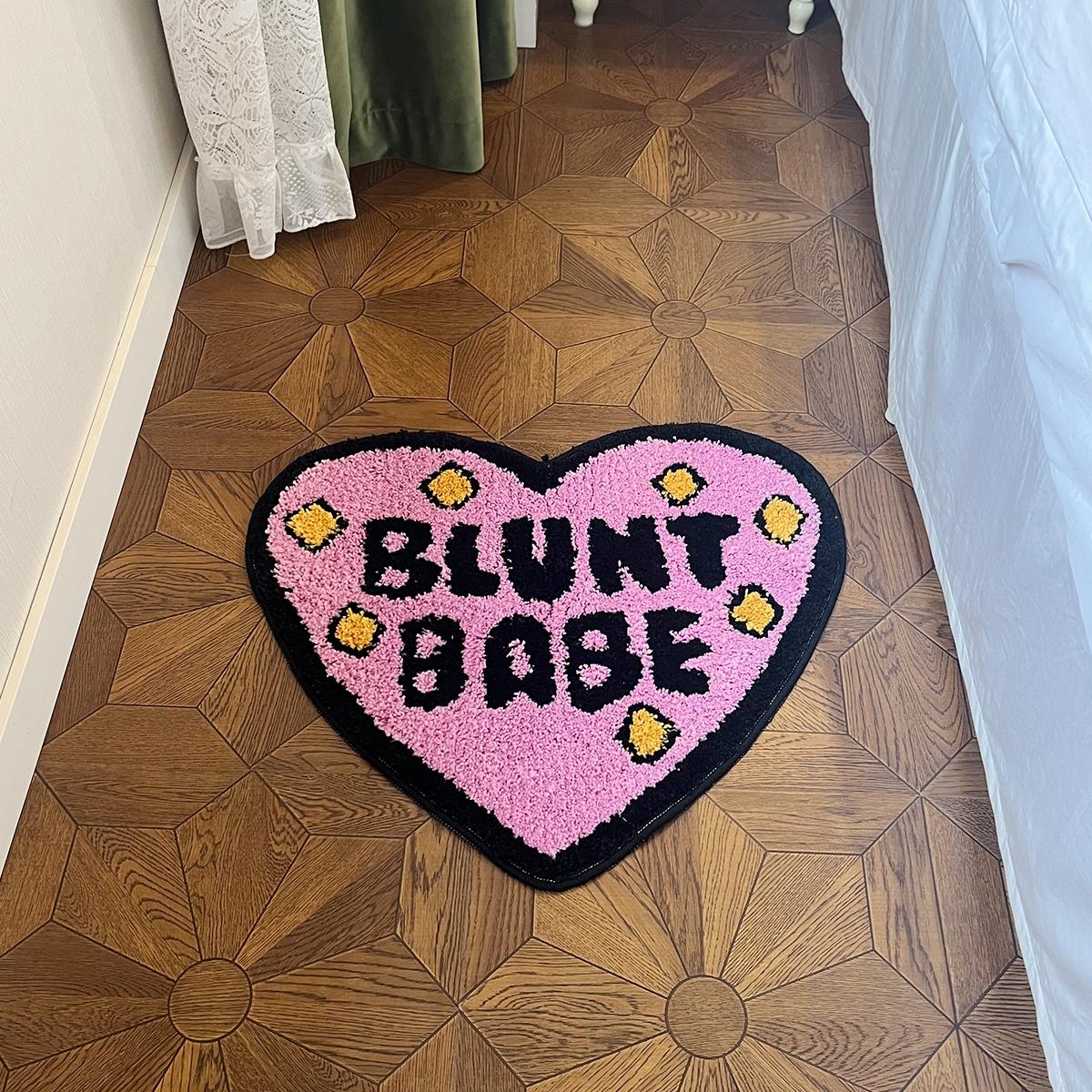 Heart Shaped Decorative Carpet, Water Absorbent Soft Floor Rug, Anti-slip Indoor Mat for Bedroom Washroom, Summer Essentials, Rugs for Living Room, Home Decorative Rug