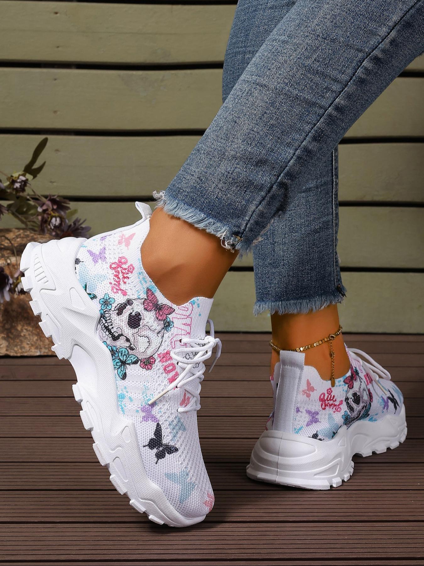 Women's Fashionable Butterfly & Skull Print Lace Up Low Top Sneakers, Casual Comfortable Breathable Sports Running Shoes, All-match Basic Shoes for Daily Wear, Sporty Running Fashion