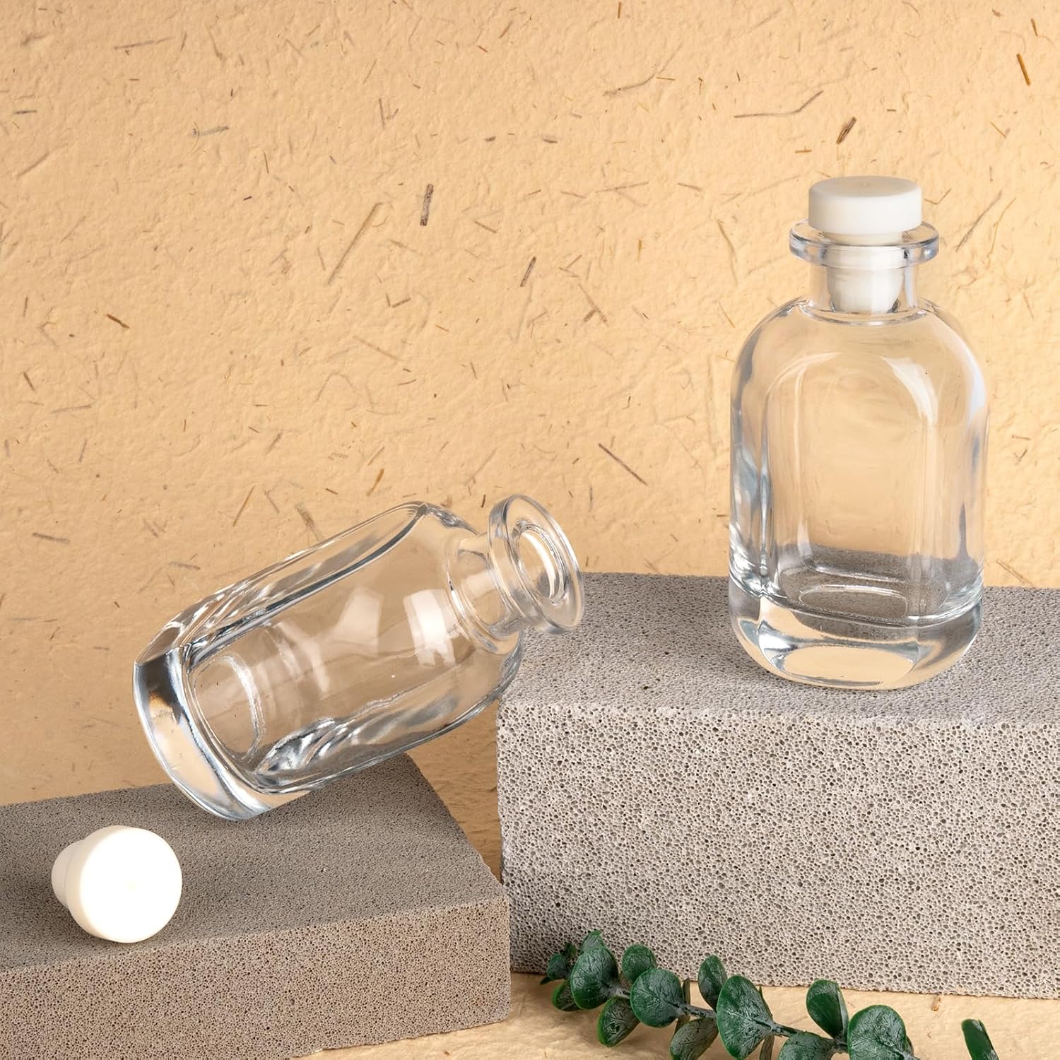 Glass Diffuser Bottles 2 Pack 5oz/150ml Reed Diffuser Sticks Refillable  Storage Container (Clear)