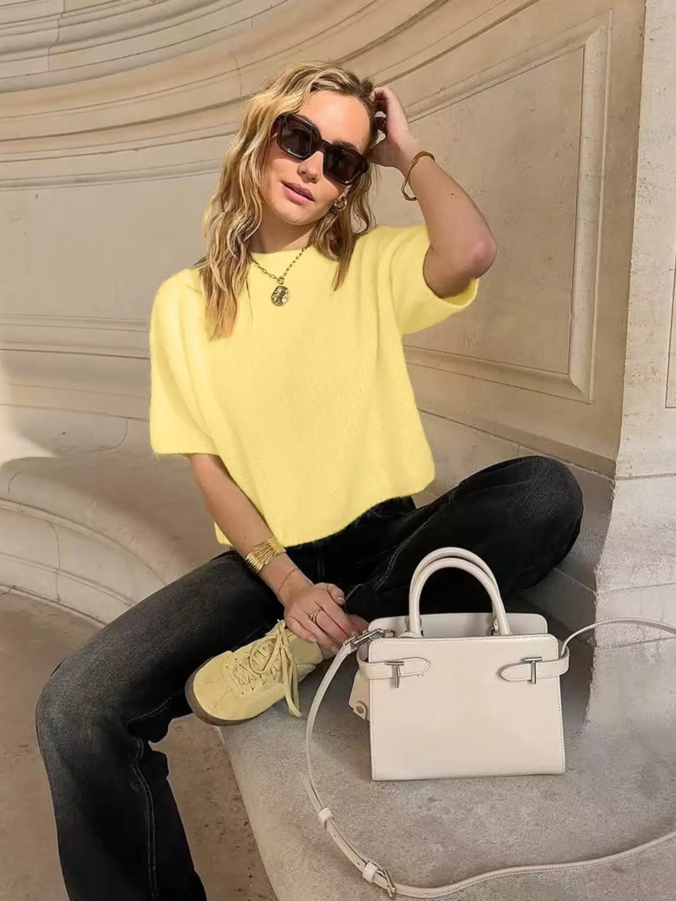 Women's Short Sleeve Knit Top, Summer Loose Round Neck Pullover, Casual Short Sleeve Sweater, Comfortable and Stylish, Knitwear, Casual Fashion Knitwear
