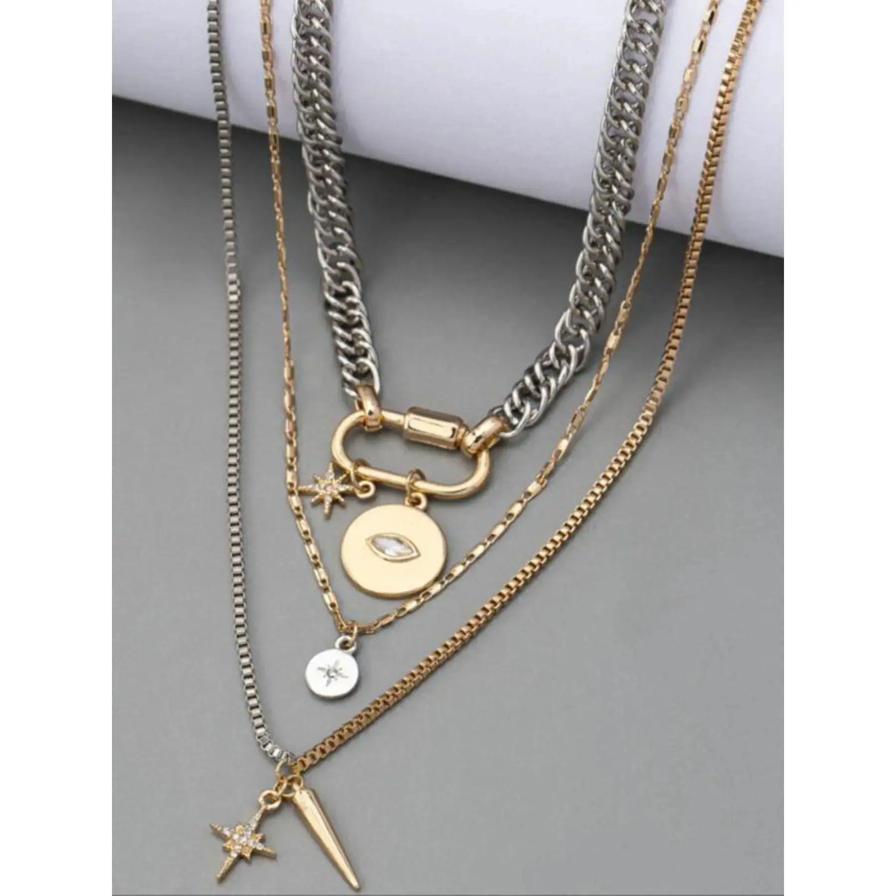 Female 3PCS Non-Tarnish Layered Eye Pendant Necklaces - Dainty Casual Daily Stacking Jewelry, Trendy Metal Accessory for Indoor Recreation