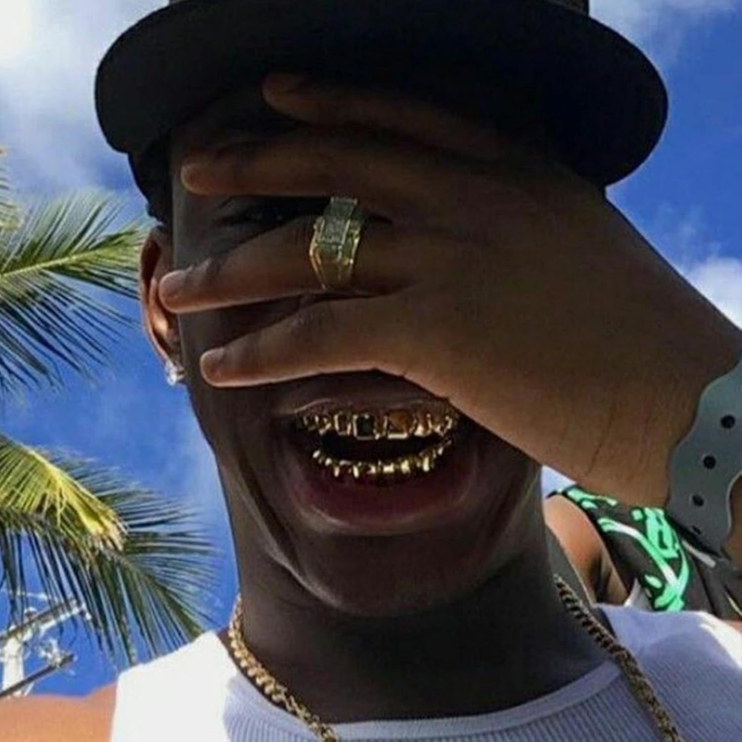 Grillz 14K Plated Gold Grills for Teeth Men 6-8 Teeth Caps Top Bottom Set Mens Mouth Dental Grillz Teeth Vampire Fangs