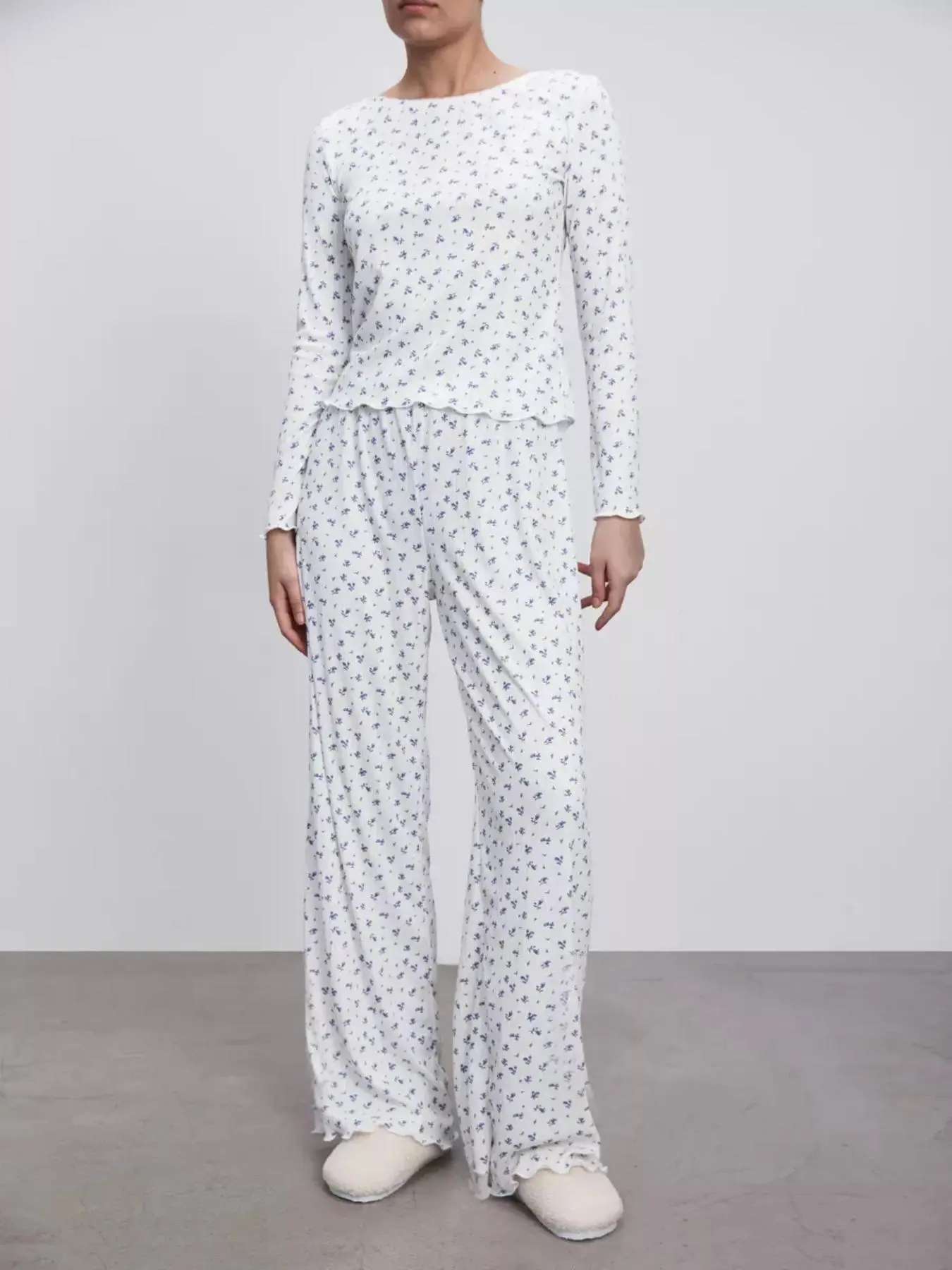 Two-Piece Set Women's Ditsy Floral Print Top & Pants Pyjama, Casual Comfy Long Sleeve Top & Trousers PJ Set, Women's Sleepwear for Spring & Fall, Casual Loungewear Outfits, Casual Loungewear Sets