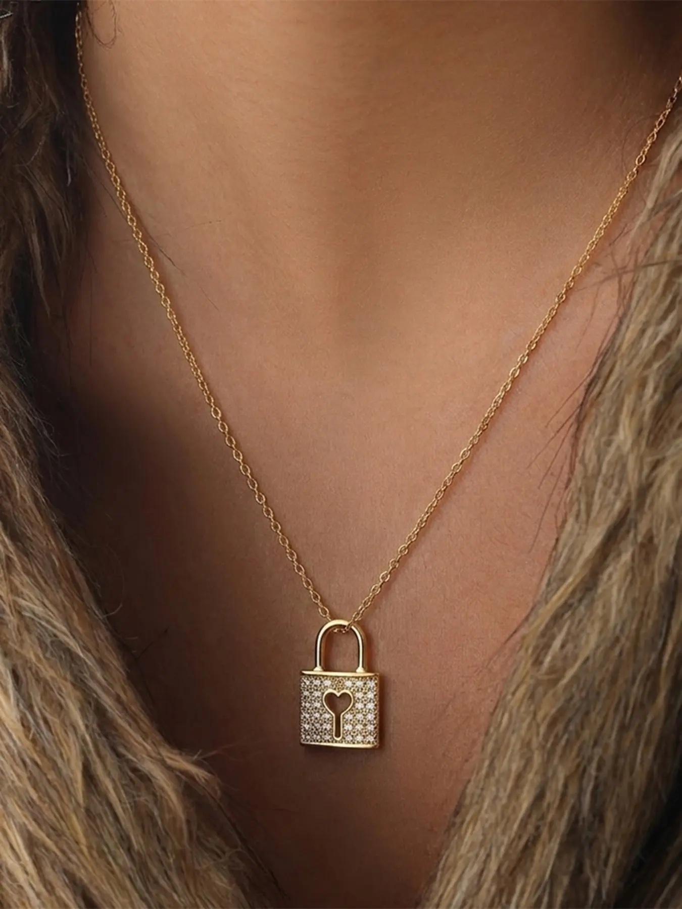 Elegant Zircon Key Lock Pendant Necklace, Stainless Steel Chain, Casual Style, All Seasons Jewelry for Women