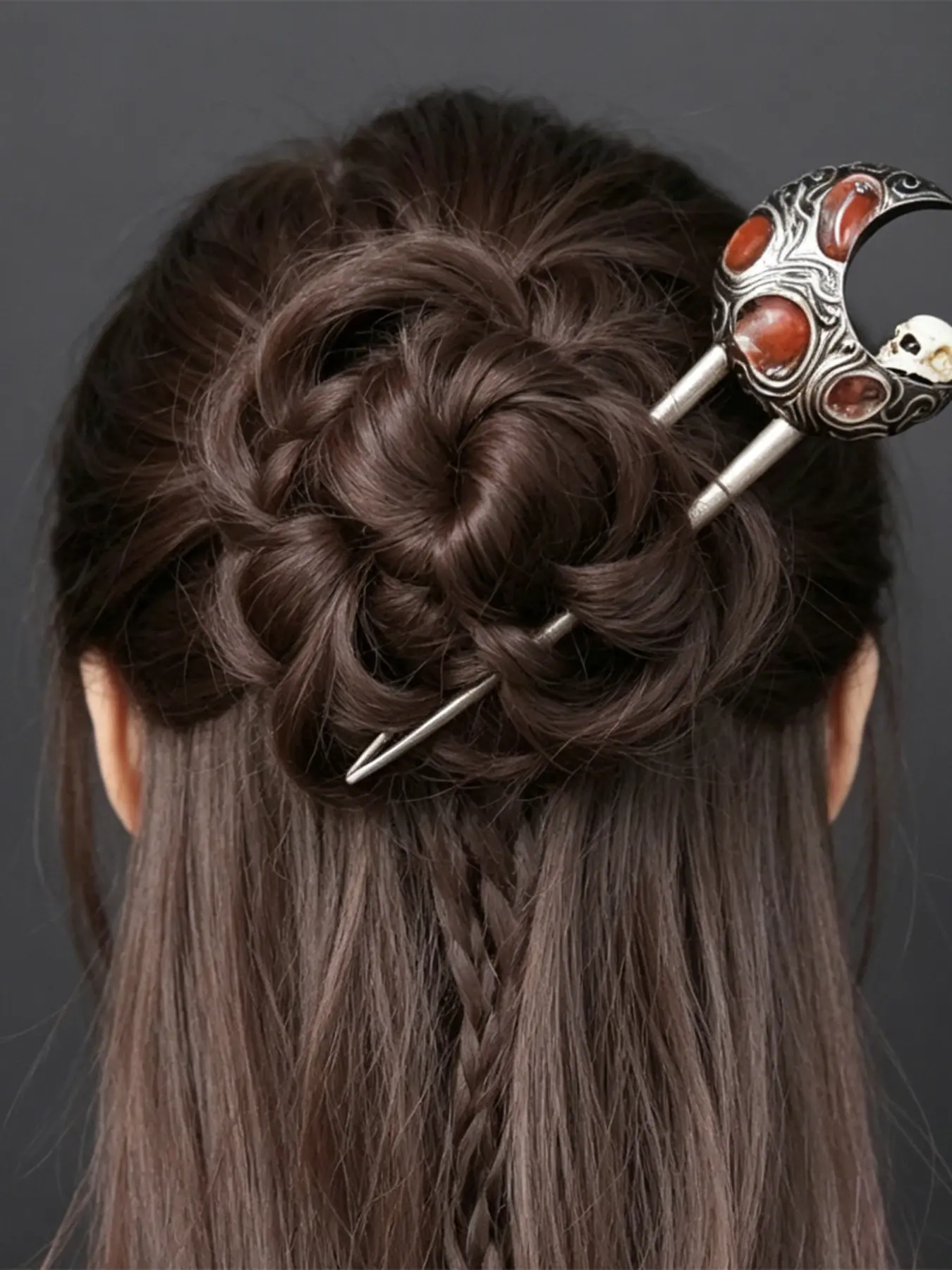 Vintage Crescent Skull Hairpin, Resin Gothic Hair Accessory, Retro Animal Pattern, All Seasons Headwear Gift for Women