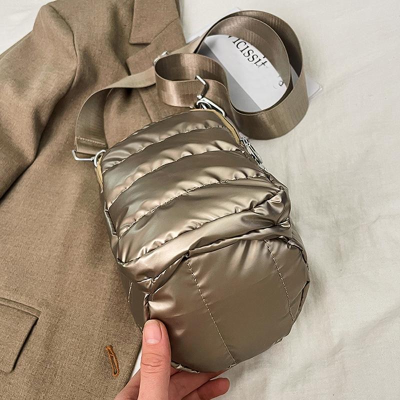 Shoulder Strap Water Bottle Carrier Bag Nylon Front Pocket Water Bottle Holder Down Portable Water Bottle Sling Bag Case Travel