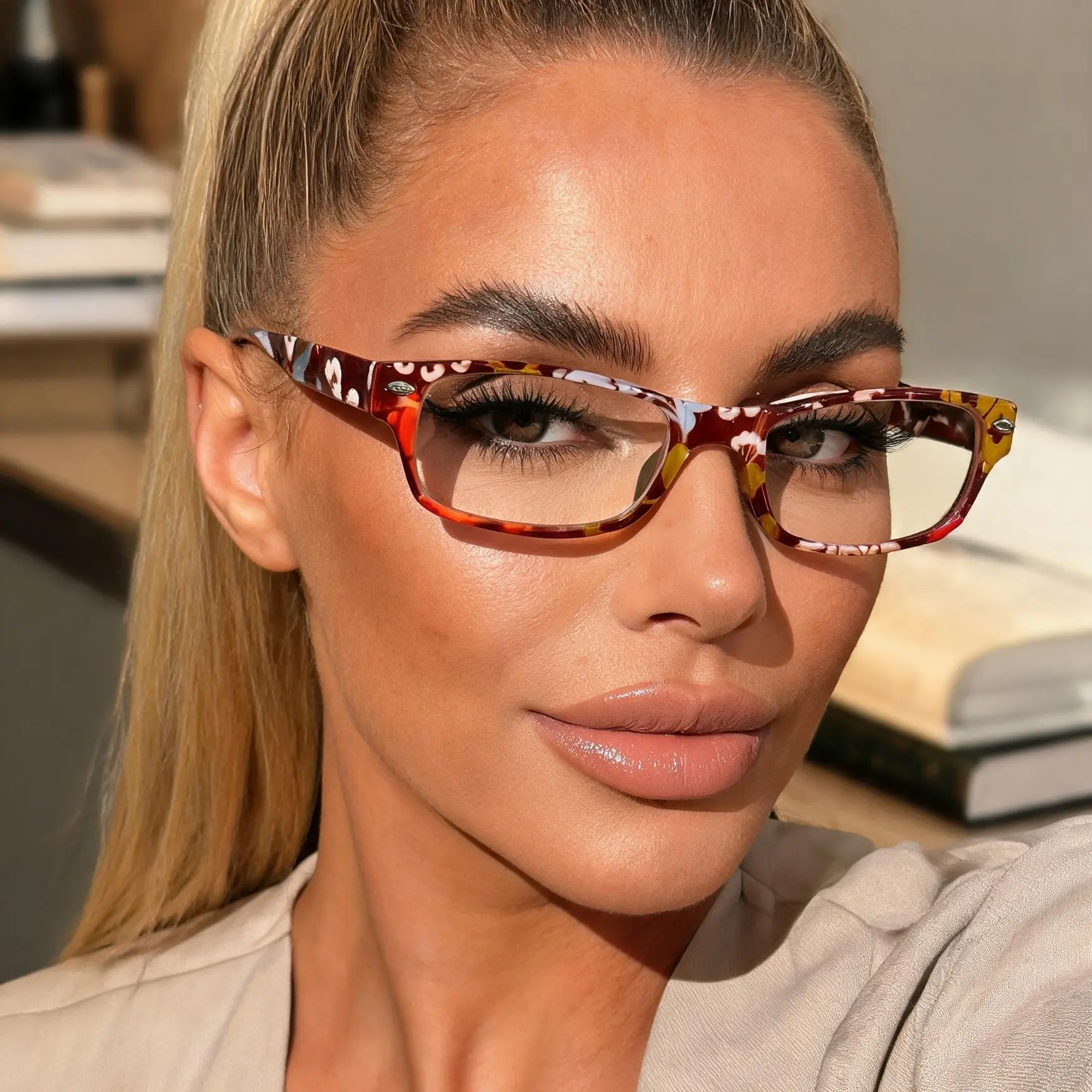 Elegant Vintage Floral Reading Glasses for Women, Lightweight Comfortable Frame, Ideal for Home Office Use, Stylish Eye Wear