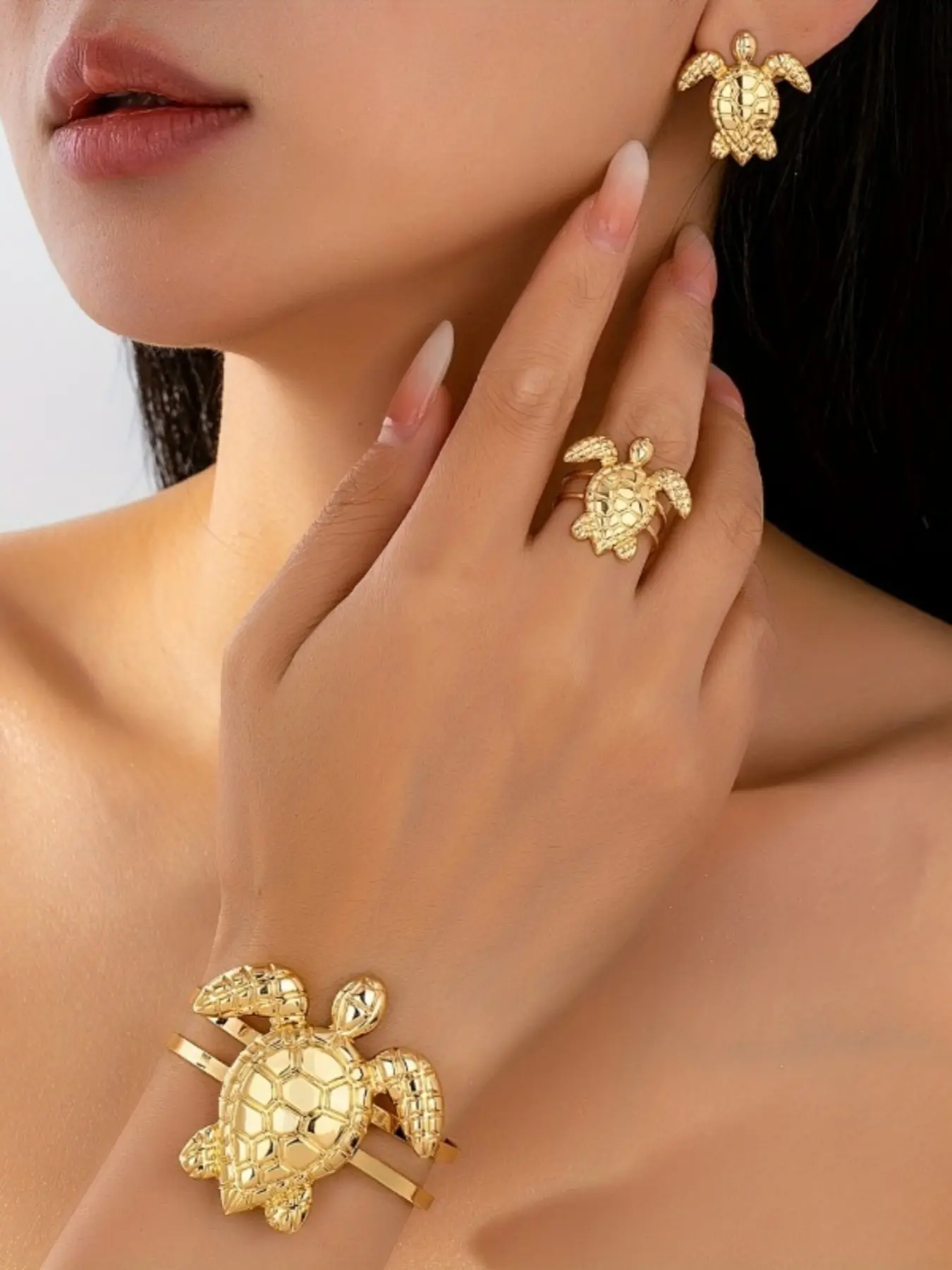 4pc Ocean Theme Cute Turtle Jewelry Set for Women, Fashion Bracelet Earrings Ring Set, Perfect for Beach Vacation Parties