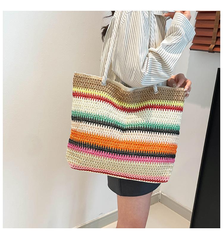 2026 New Women Fashion Shoulder Bag Rainbow Striped Color Block Straw Bag Large Capacity Beach Bag for Vacation