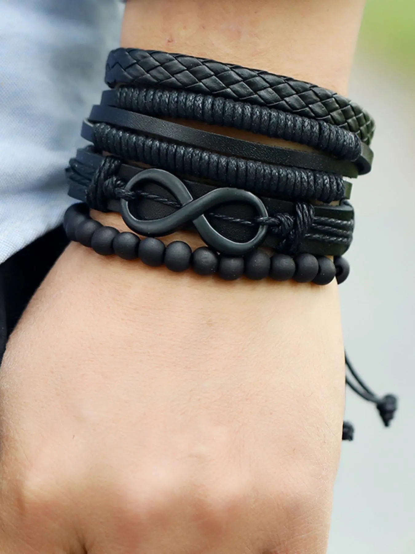 The casual retro pearl leather layered bracelet set four piece is suitable for daily wear, vacation dates, and other occasions, and is also a surprising and exquisite small gift