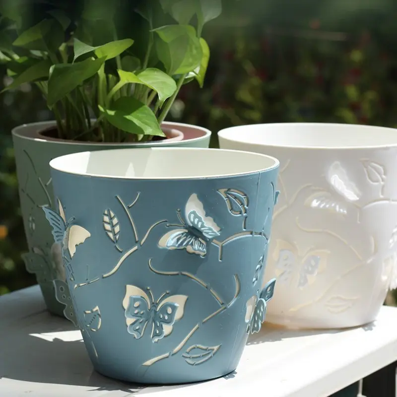 3-Piece Set Cartoon Relief Flower Pots, Garden Pots, 14.6cm Plastic Creative Planters, Butterfly Pattern, Breathable Drainage Holes, Ideal Gift for Plant Lovers