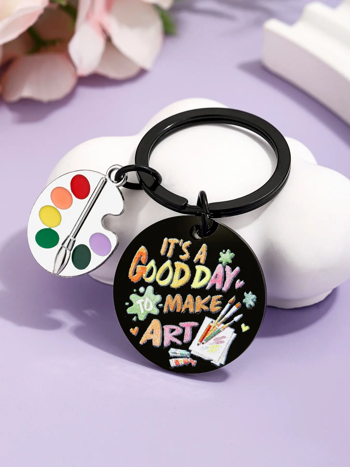 Artistic Keychain for Artists & Teachers, Perfect Gift for Painters, Ideal for Birthdays & Holidays, Unique Art Supply Accessory