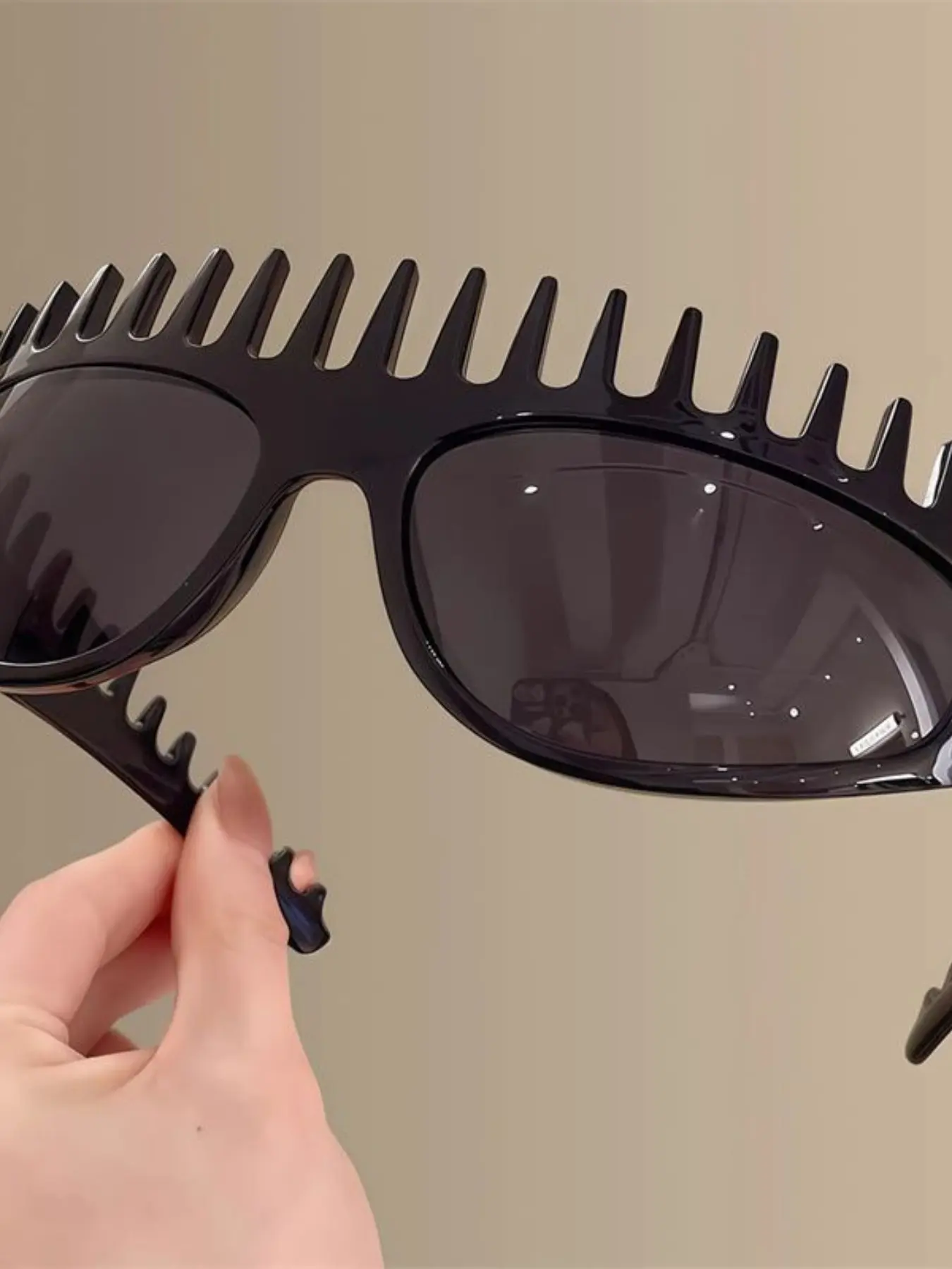 Vintage Leopard Print Sunglasses with Teeth Hairband, Fashionable Personality Headband for Travel, Stylish Accessory for Outdoor Use