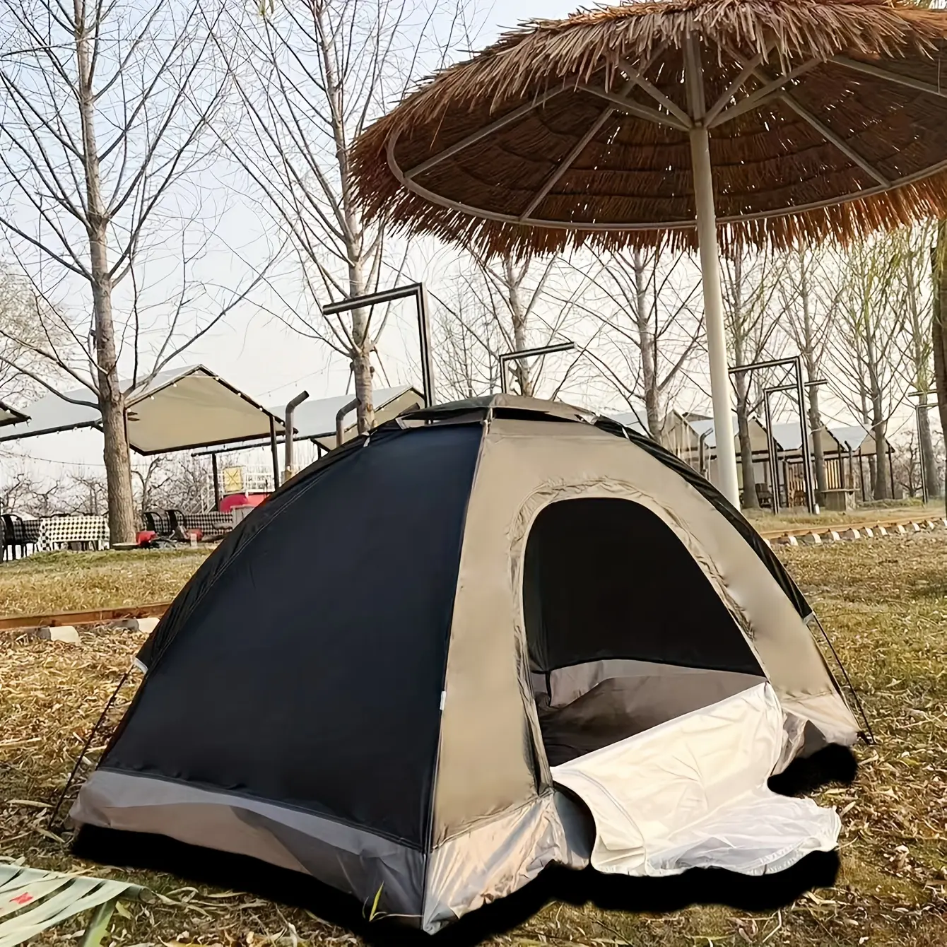 [Park Camping Tent] A Simple Single-Layer Two-Person Hand-Assembly Tent for Park Camping, Picnics, and Leisure, Suitable for One Person
