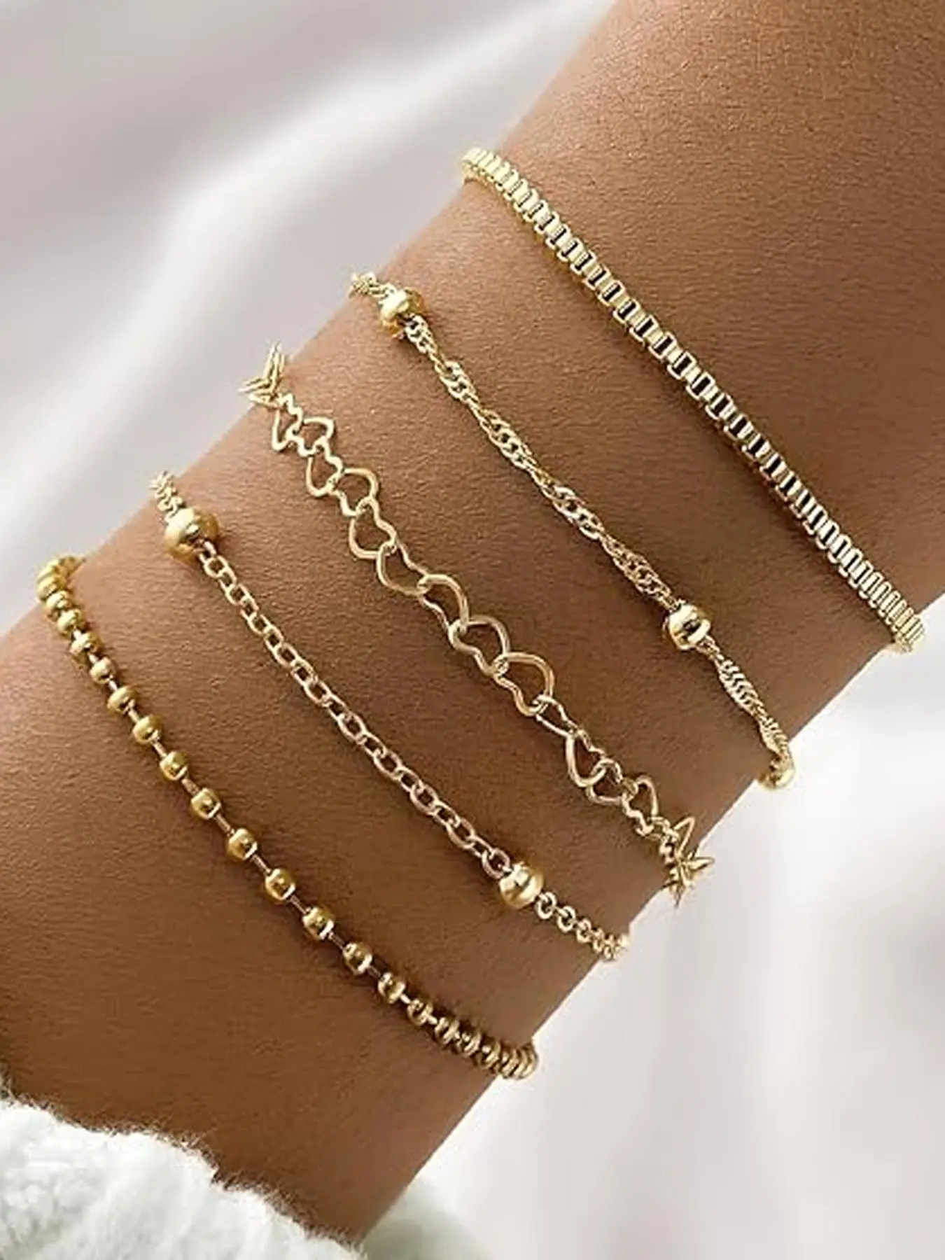 5 Piece Stainless Steel Heart Bead Multi-Layer Bracelet Set, Stackable Bracelets, Unisex Accessory, Perfect for Daily Wear, Work, and Parties