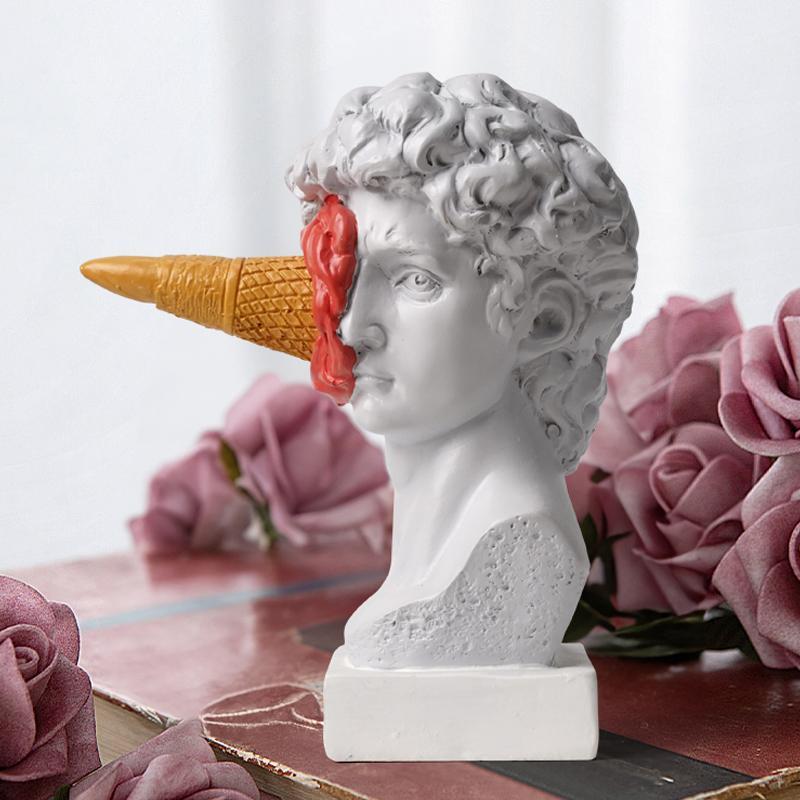 Ice Cream David Sculpture for Valentine's Day Gifts, 1 Count Resin Character Sculpture, Modern Home Desktop Bookshelf Creative Ornaments, Mean Girls Decorations, Figurine, Decoration