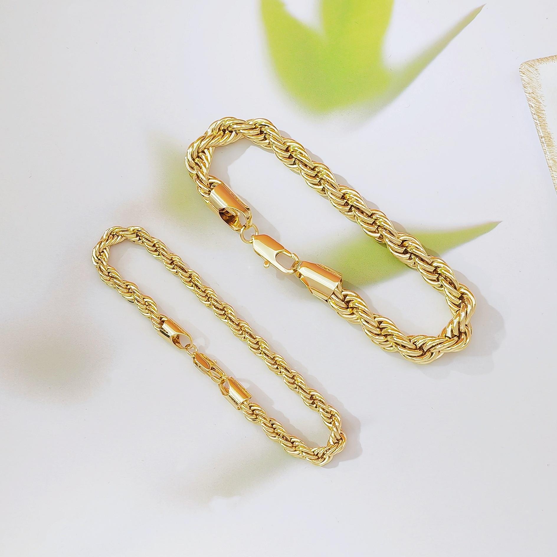 Gold Plated Twisted Rope Chain Bracelet for Women & Men, Punk Edgy Street Style Jewelry, Minimalist Bold Design with High-End Luxury Feel, Trendy Statement Bracelet for Daily Wear & Parties