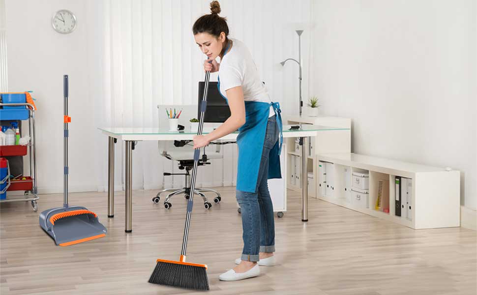 Upgraded broom and dustpan set with automatic cleaning of dustpan teeth, indoor and outdoor sweeping function, for households with dogs, cats and pets.Upright broom and dustpan (gray and orange)
