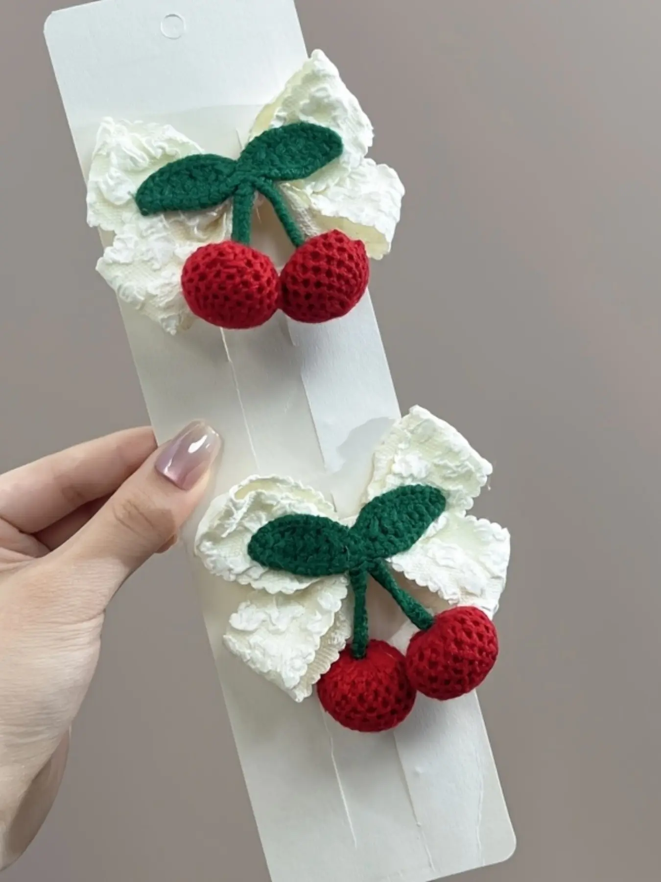 2 Pcs Women's Sweet Cute Fabric Bow Cherry Hair Clips, Knit Design, Japanese Style, Daily Commute Versatile Hair Accessories