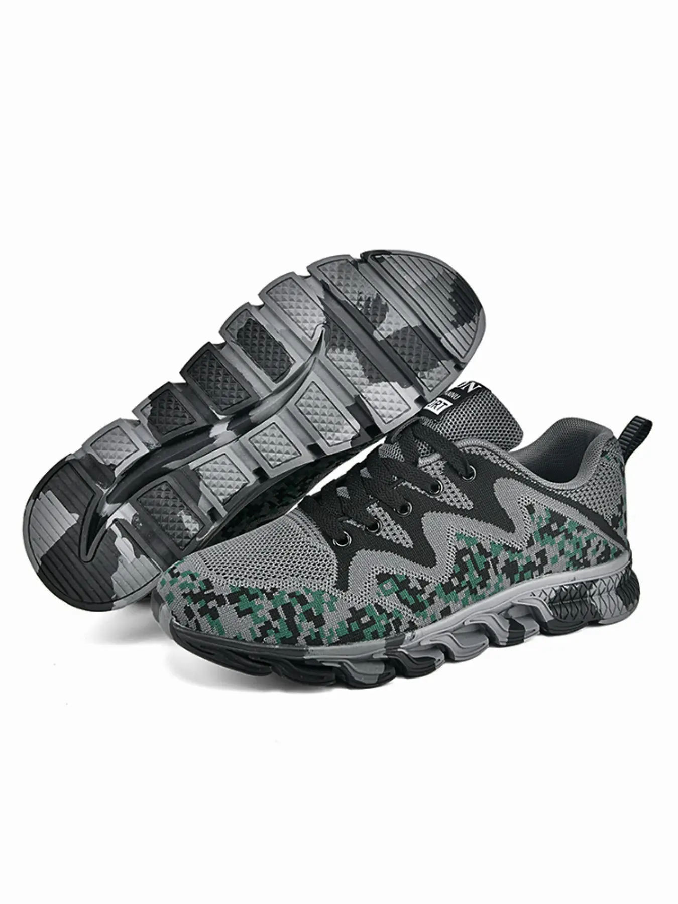 Men's Anti-Slip Camouflage Shoes with Breathable Mesh for Casual Outdoor Hiking Military Training Sizes 36-45, Low Top Rubber Sole Fabric