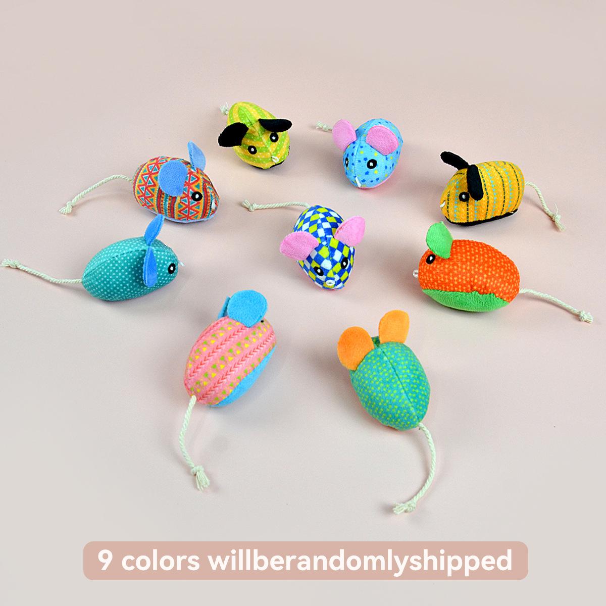 Gray realistic and funny mini plush mouse toy for daily play, a self-entertaining pet toy for cats