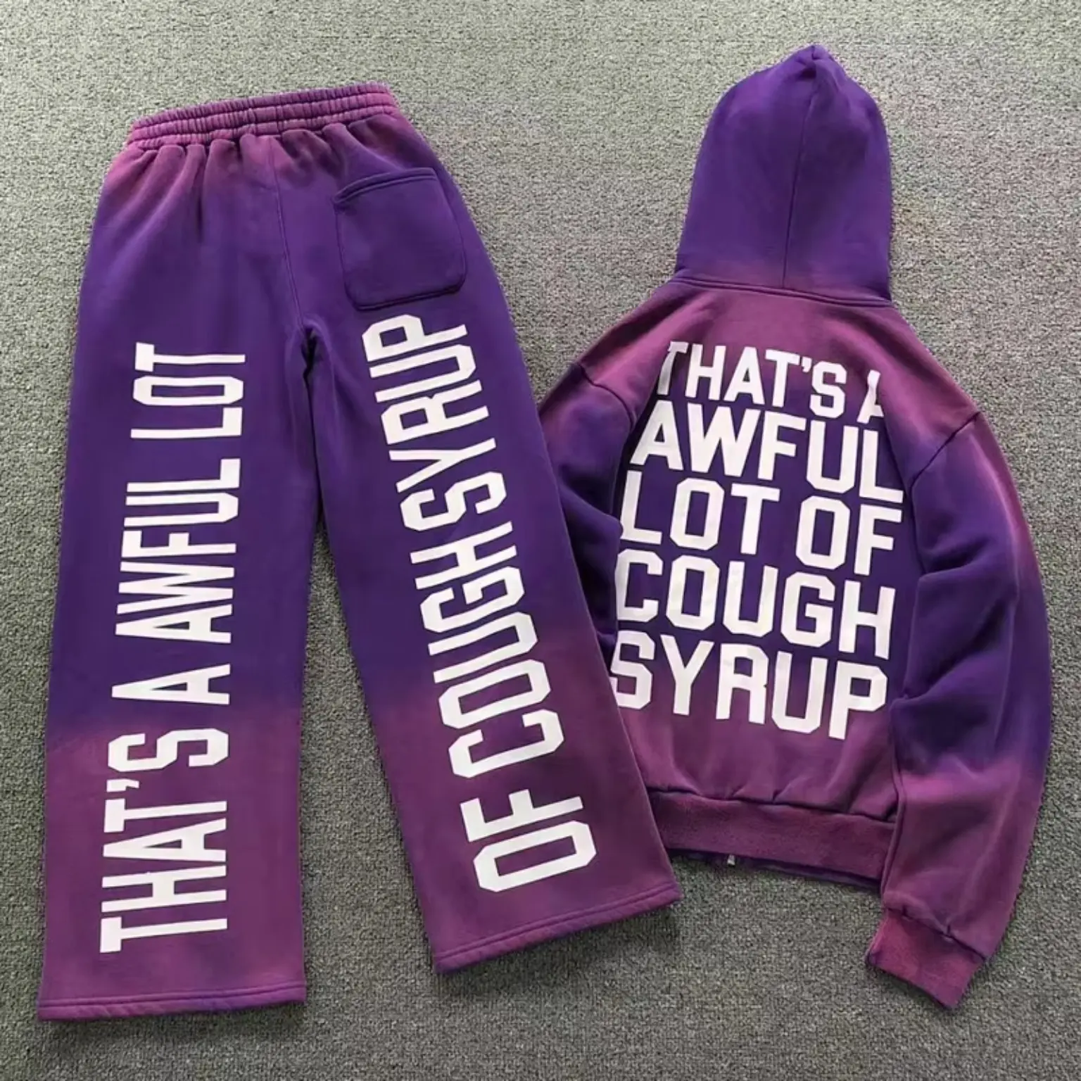 THAT'S A AWFUL LOT OF COUGH SYRUP Letter Print Fleece Pullover Hoodie, Unisex Loose Casual Hooded Jacket, Y2K Hip Hop Streetwear Top for Men Women Fall Daily Concert Skateboarding Outfit