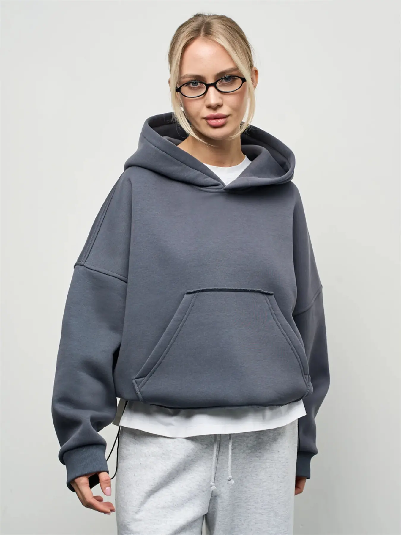 Women's Hooded Sweatshirt, Solid Color Daily Wear, Adjustable Hem, Kangaroo Pocket, Versatile Fashion, Perfect for Everyday Use